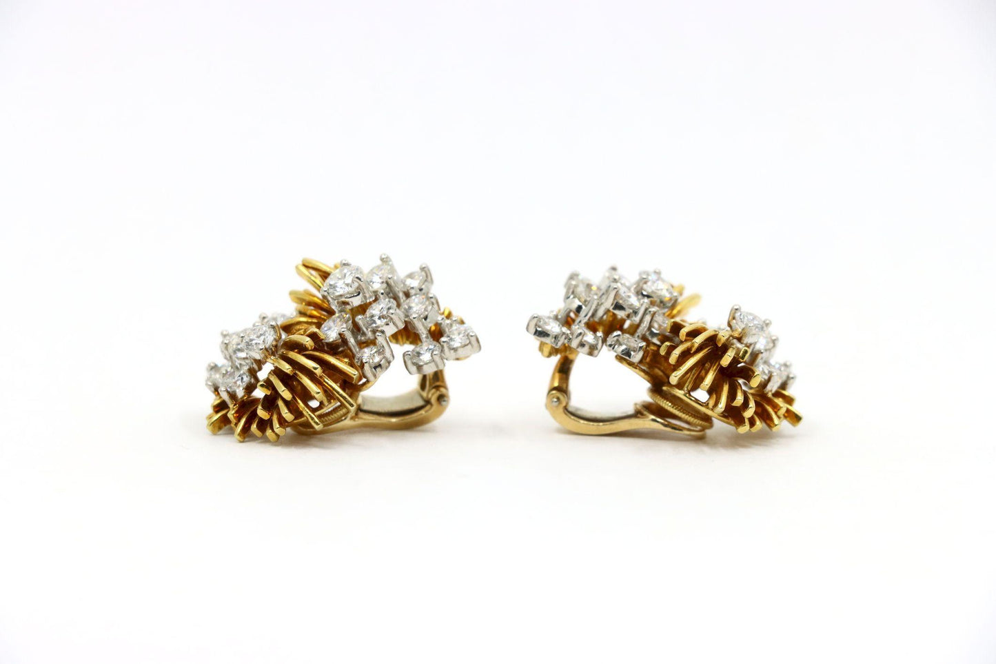 Kurt Wayne 18K Gold Diamond Earrings