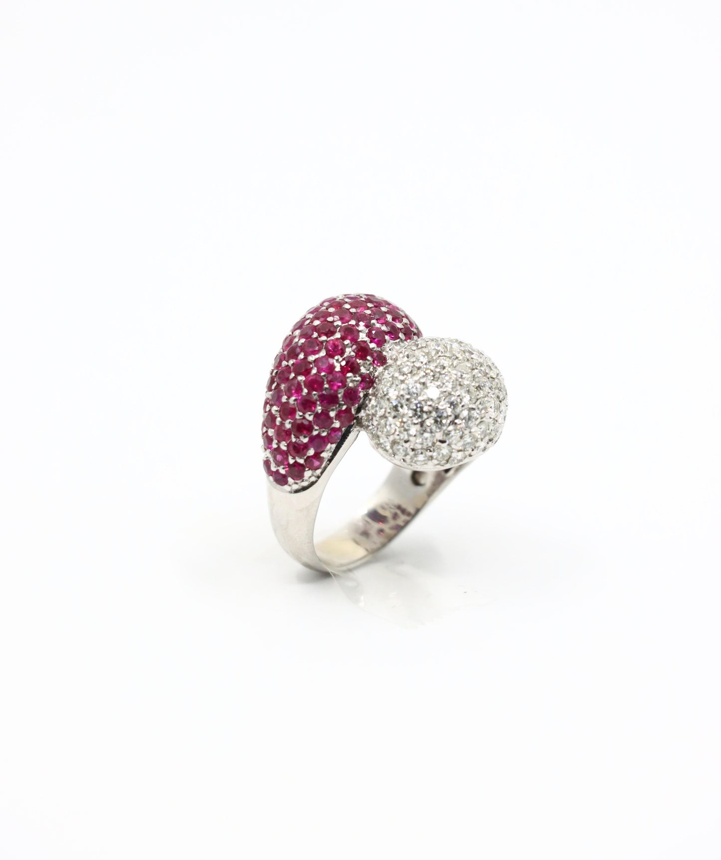 Vintage 18K White Gold Diamond Ruby Ring