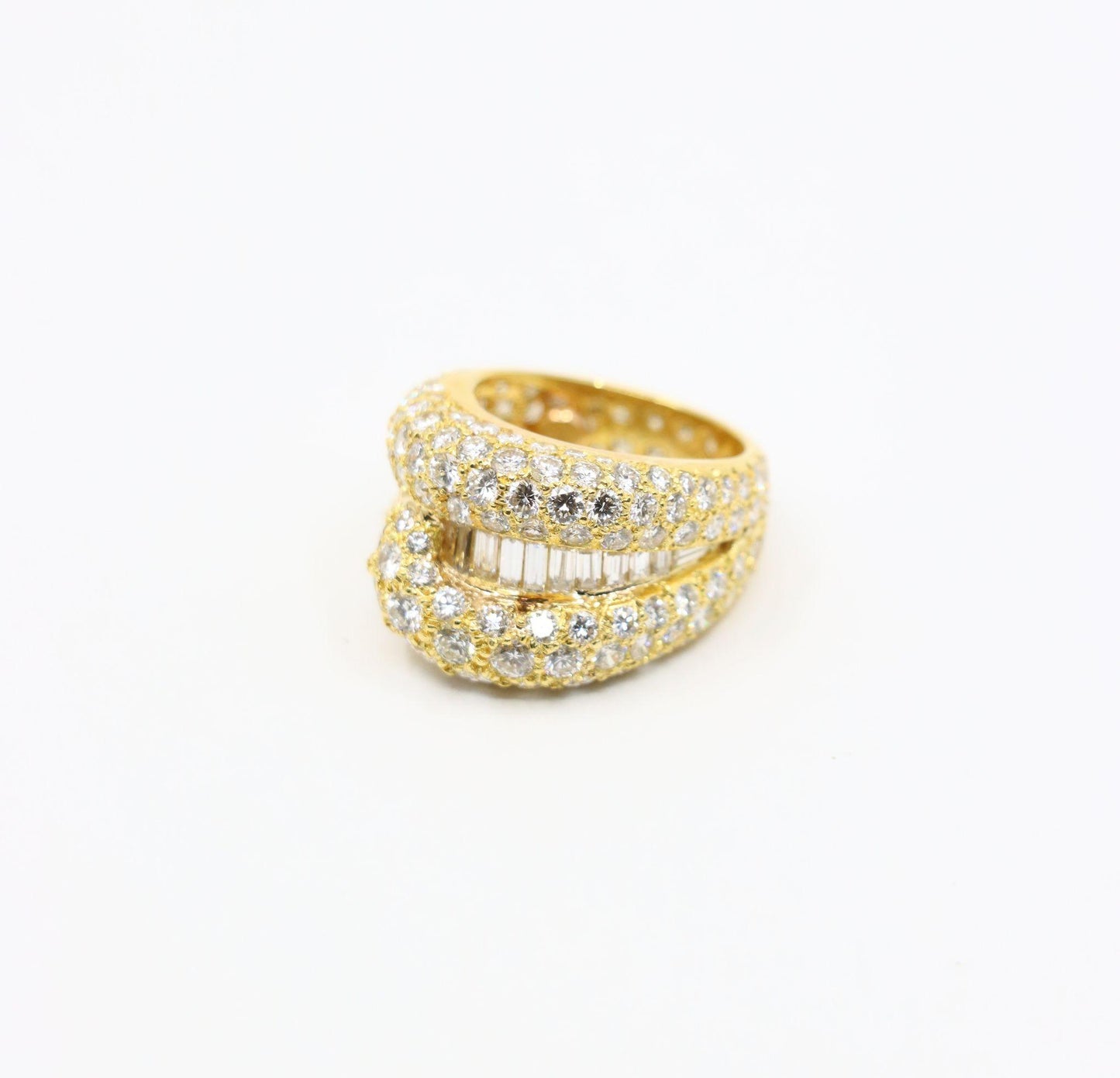 Vintage 18K Gold Diamond Ring