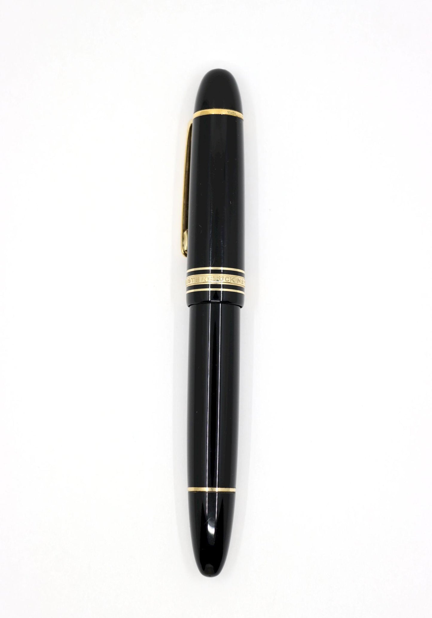 Montblanc Meisterstück Classique 14K Gold Trim Fountain Pen