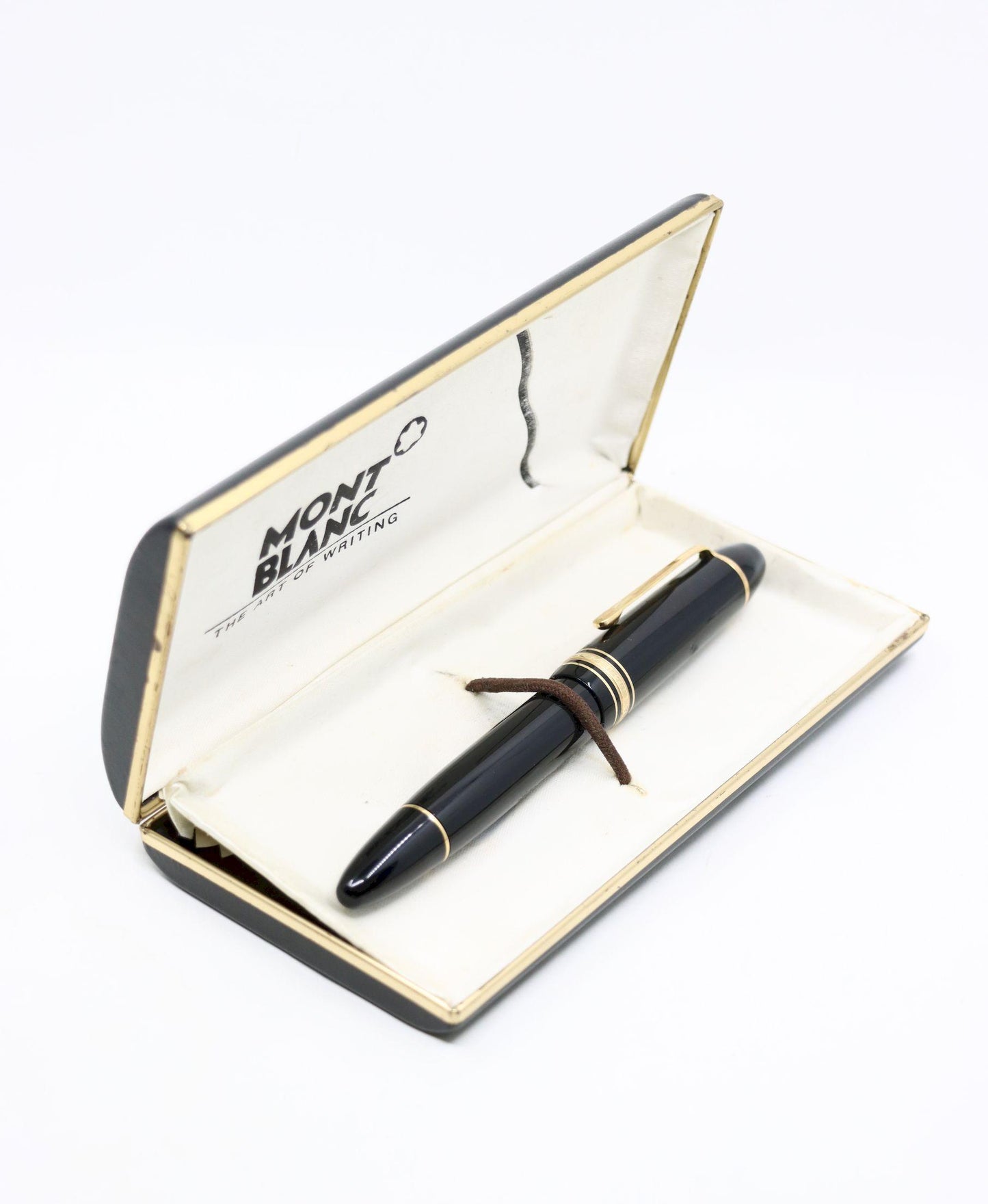 Montblanc Meisterstück Classique 18K Gold Trim Fountain Pen