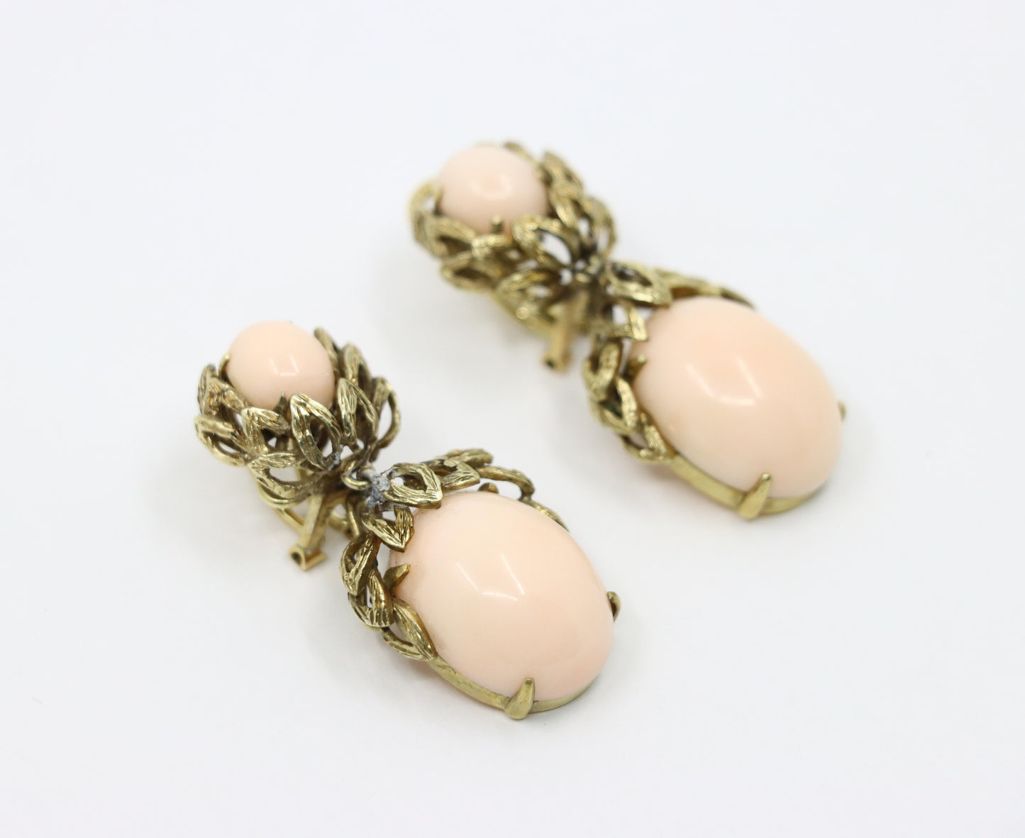 Vintage 14K Gold Coral Cabochon Earrings