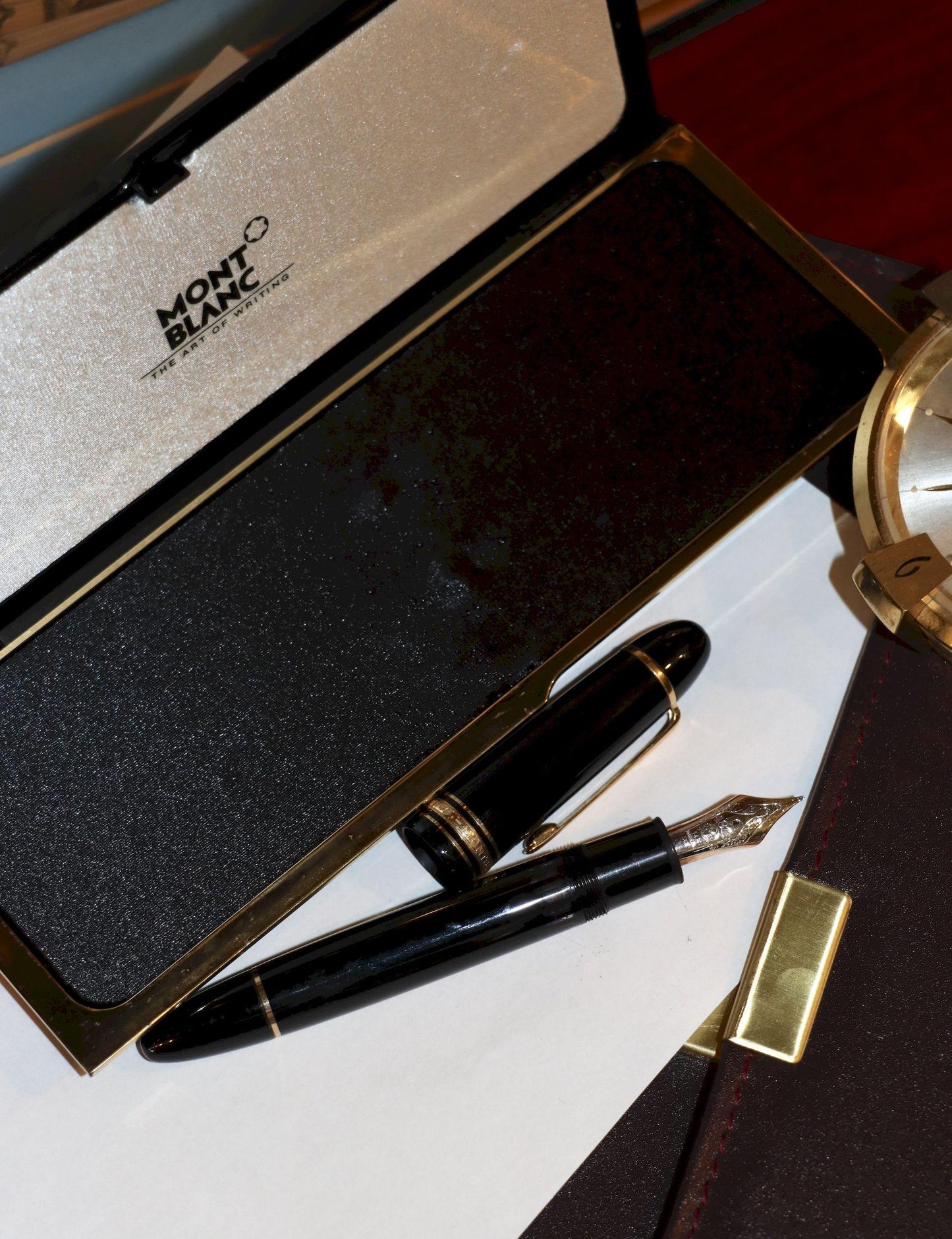Montblanc Meisterstück Classique 14K Gold Trim Fountain Pen