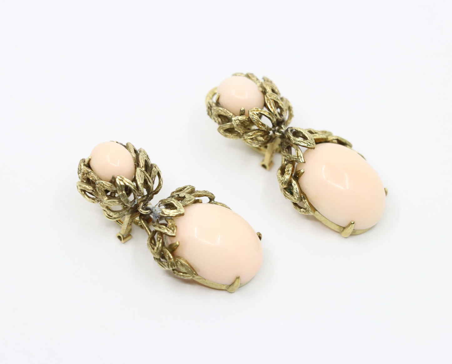 Vintage 14K Gold Coral Cabochon Earrings