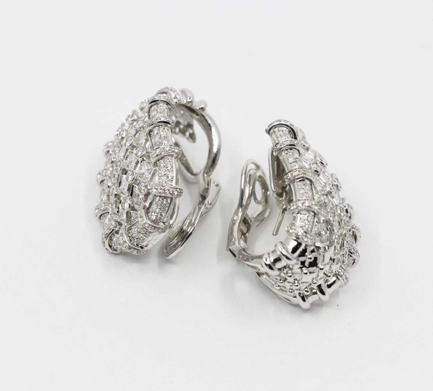 R.C.M 18K White Gold Diamond Earrings Italian