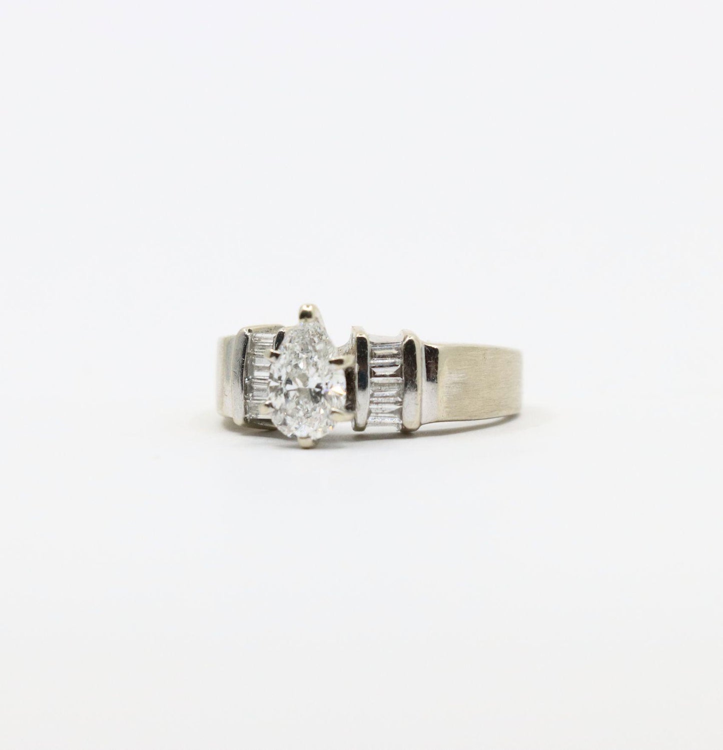 Vintage 14K White Gold Pear Shape Diamond Ring