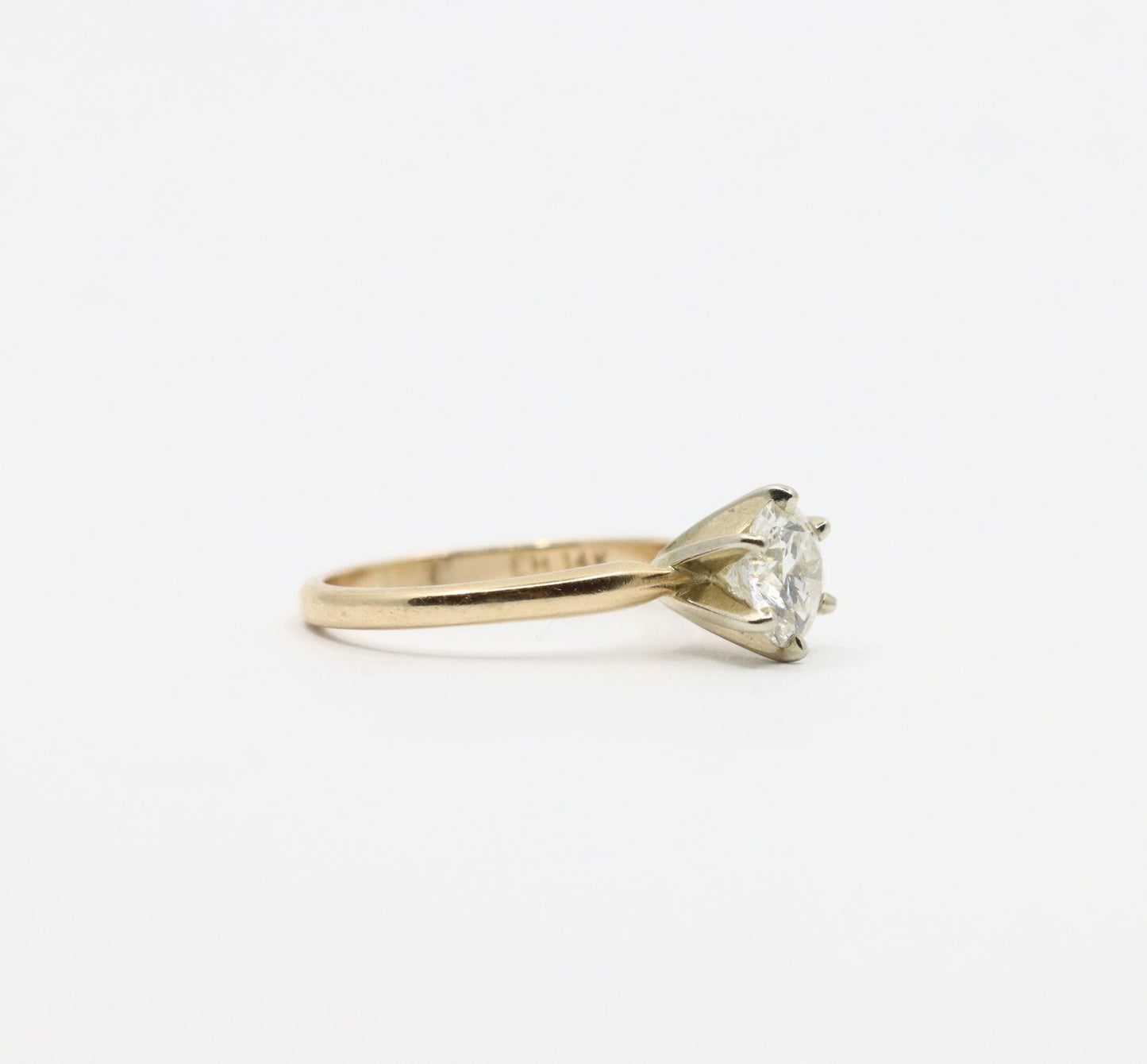 Vintage 14K Gold Diamond Ring