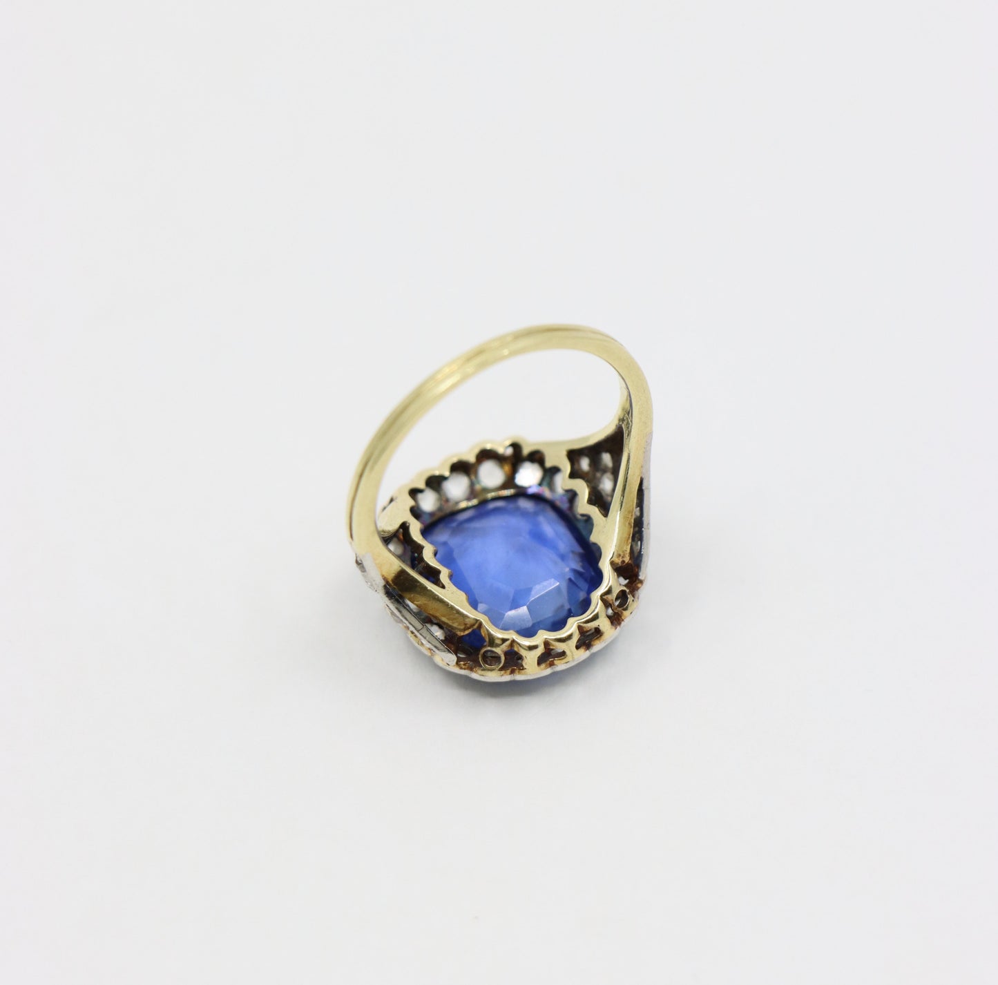 GIA Certified Art Deco Ceylon No Heat Sapphire Ring Diamonds