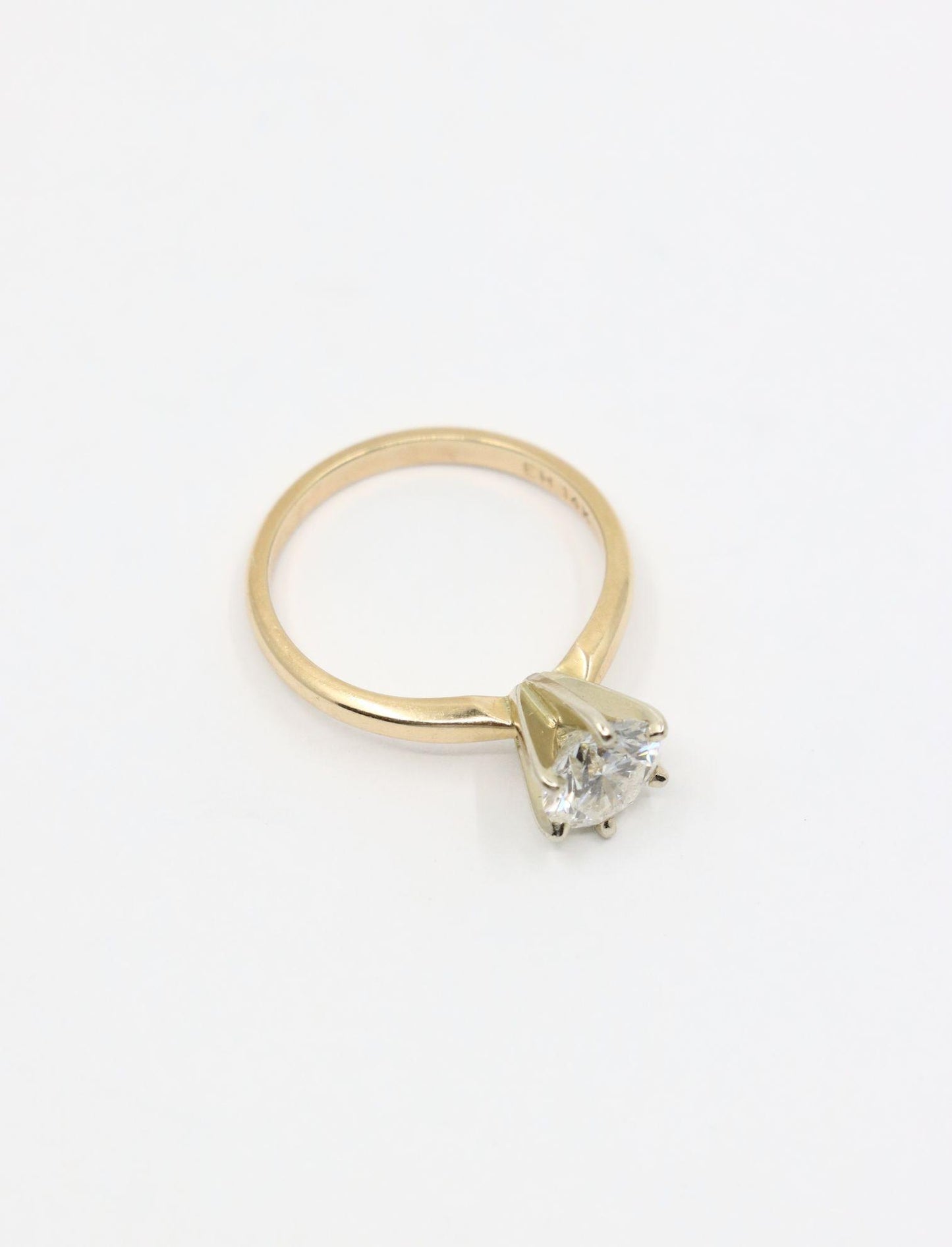 Vintage 14K Gold Diamond Ring