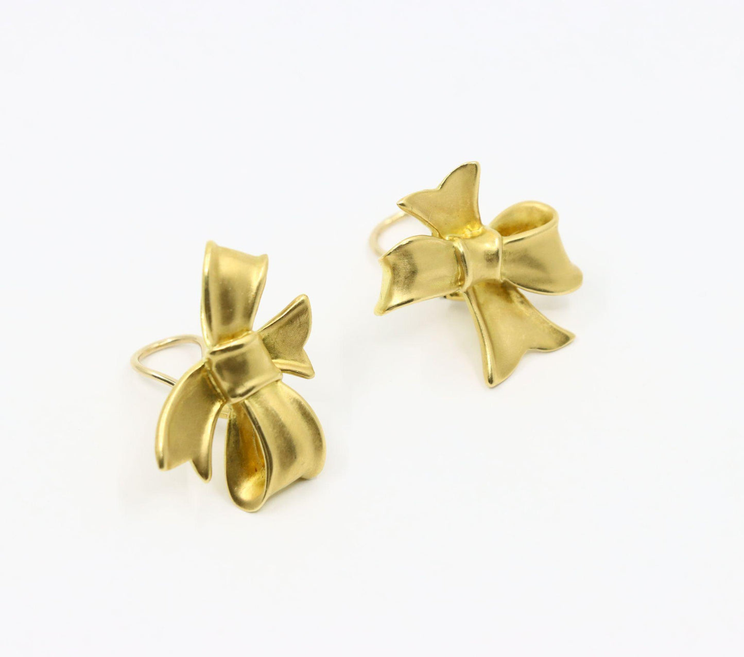 Angela Cummings 1984's 18K Gold Bow Tie Earrings