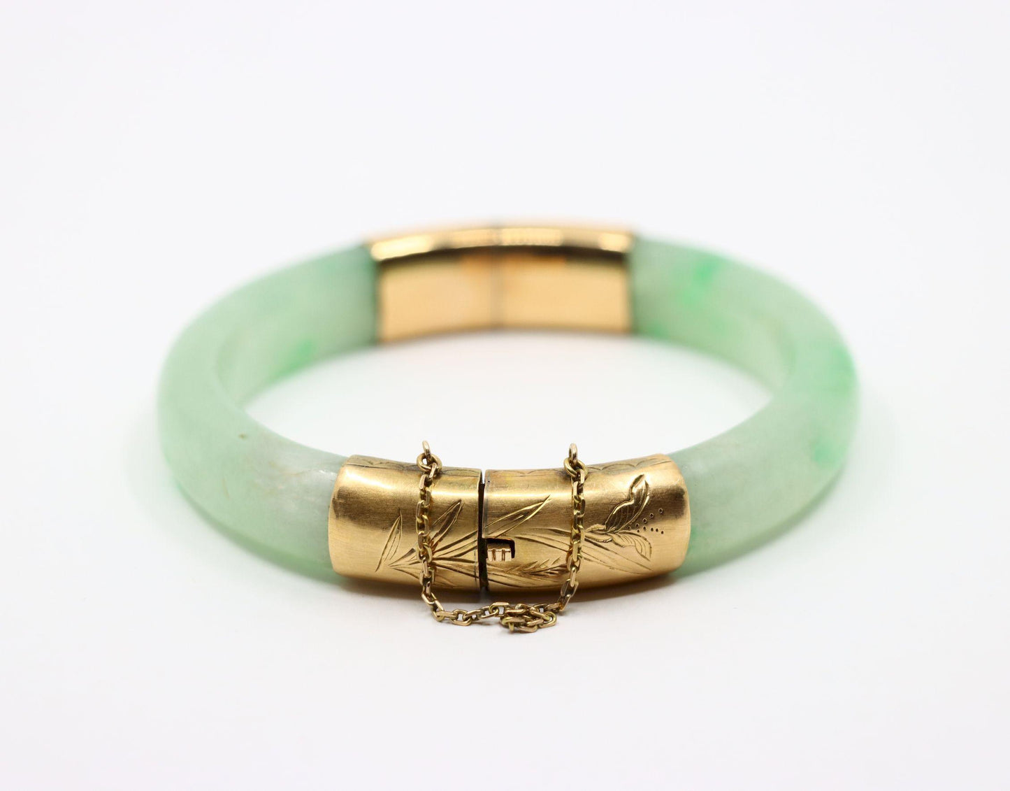 Vintage 14K Gold Jade Bracelet