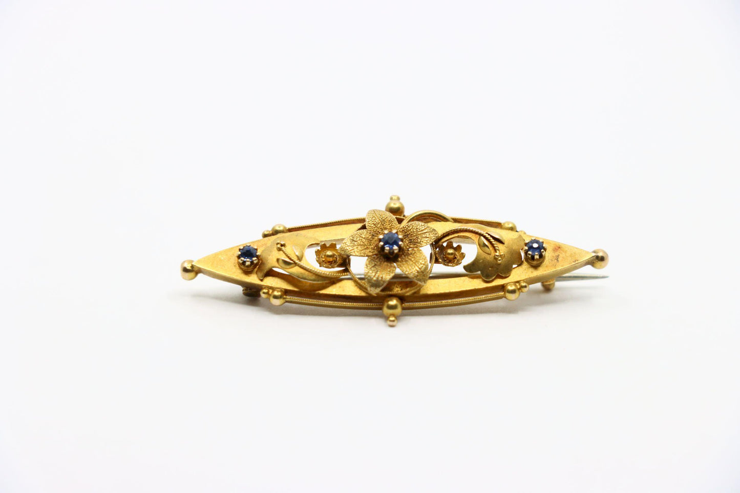 A Vintage 15K Gold Aquamarine Pendant Brooch Pin