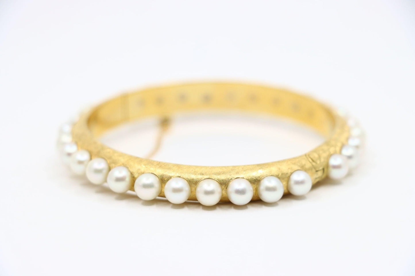 Vintage 18K Gold Pearl Bracelet