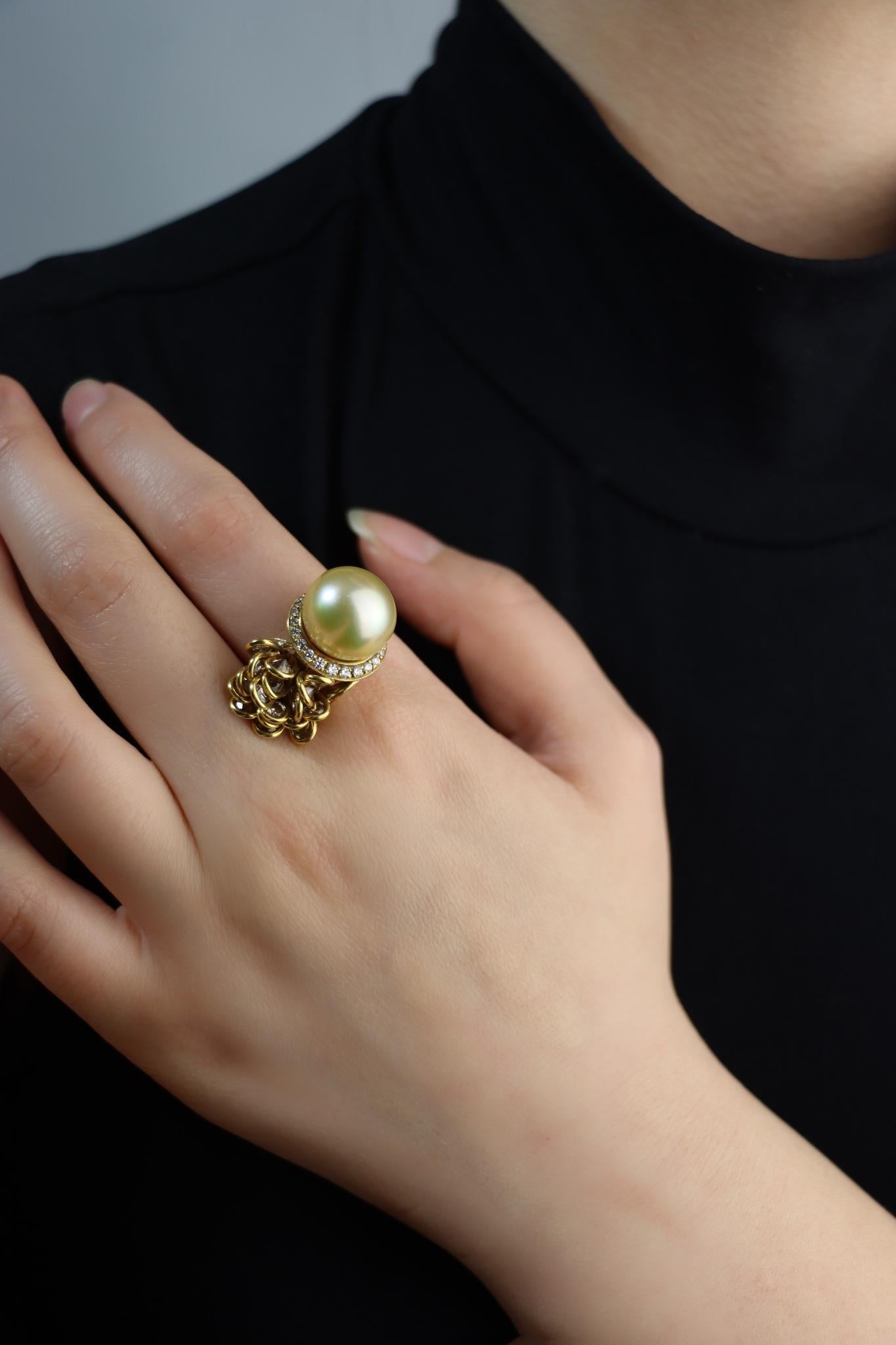 Utopia 18K Gold Diamond Pearl Cocktail Ring