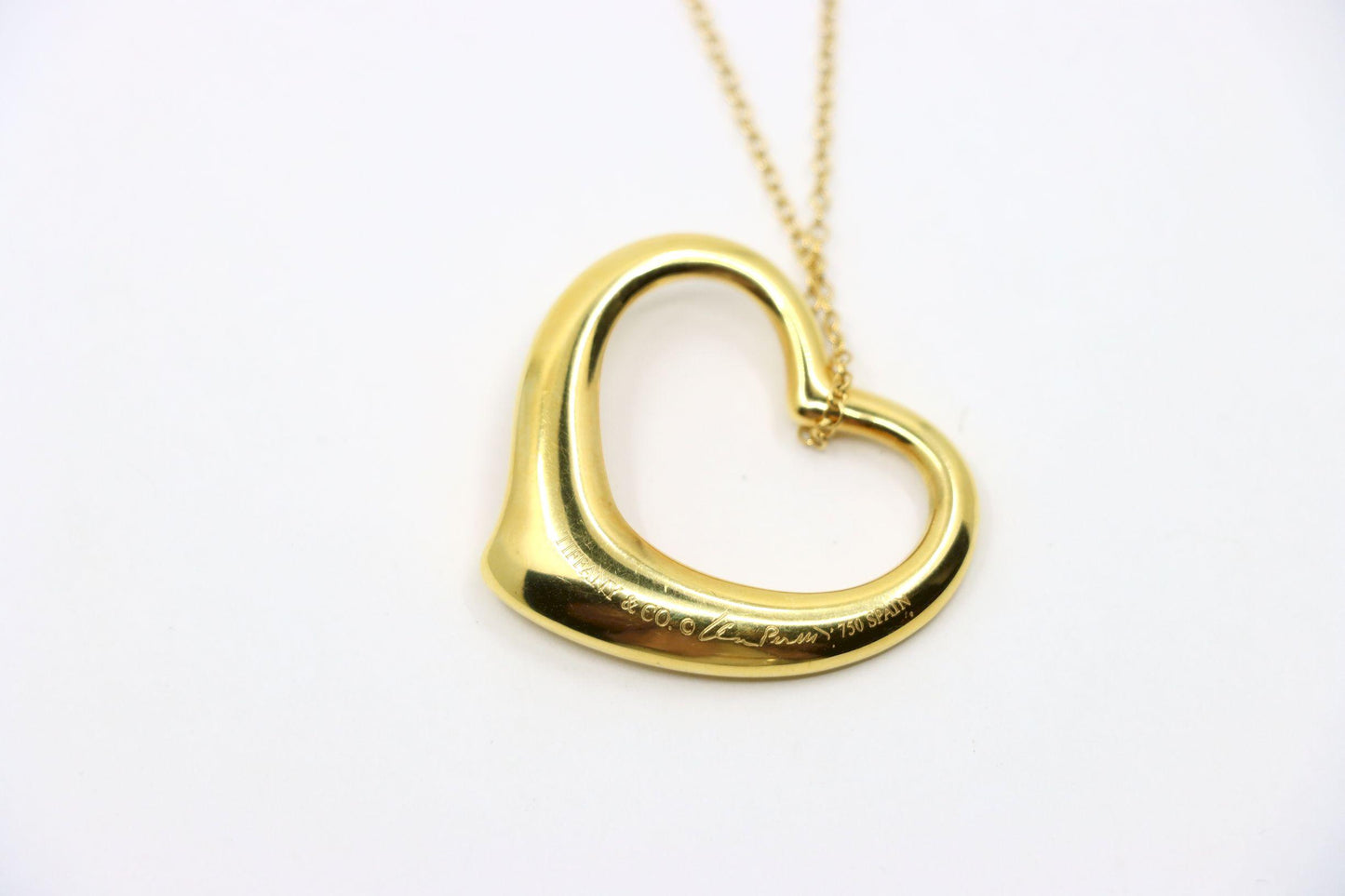 Tiffany & Co. 18K Gold Elsa Peretti Open Heart Pendant Necklace