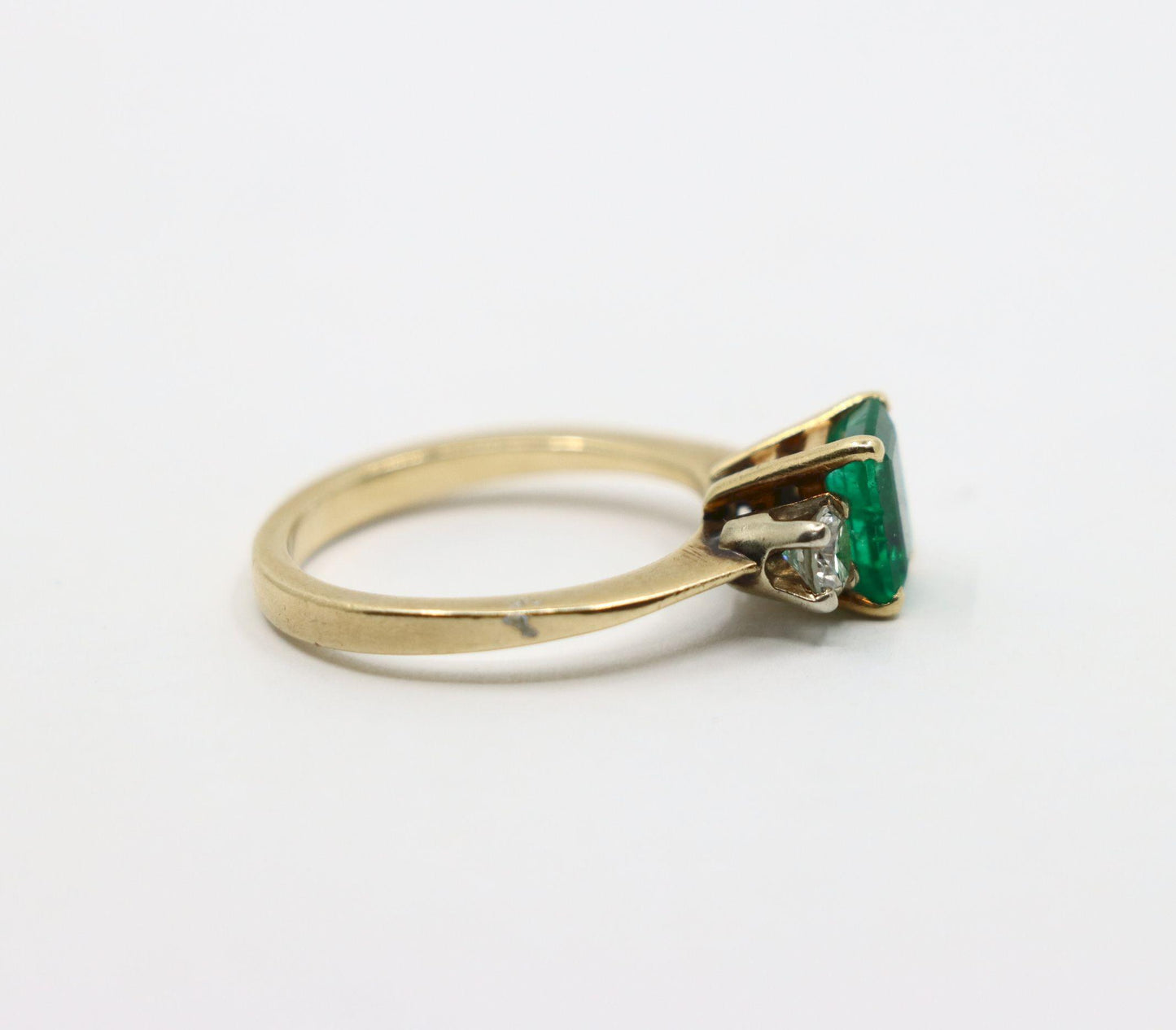 14K Gold Emerald Diamond Ring