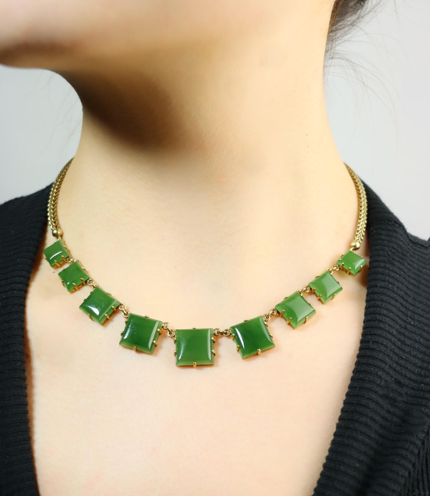 Vintage 14K Nephrite Jade Gold Chain
