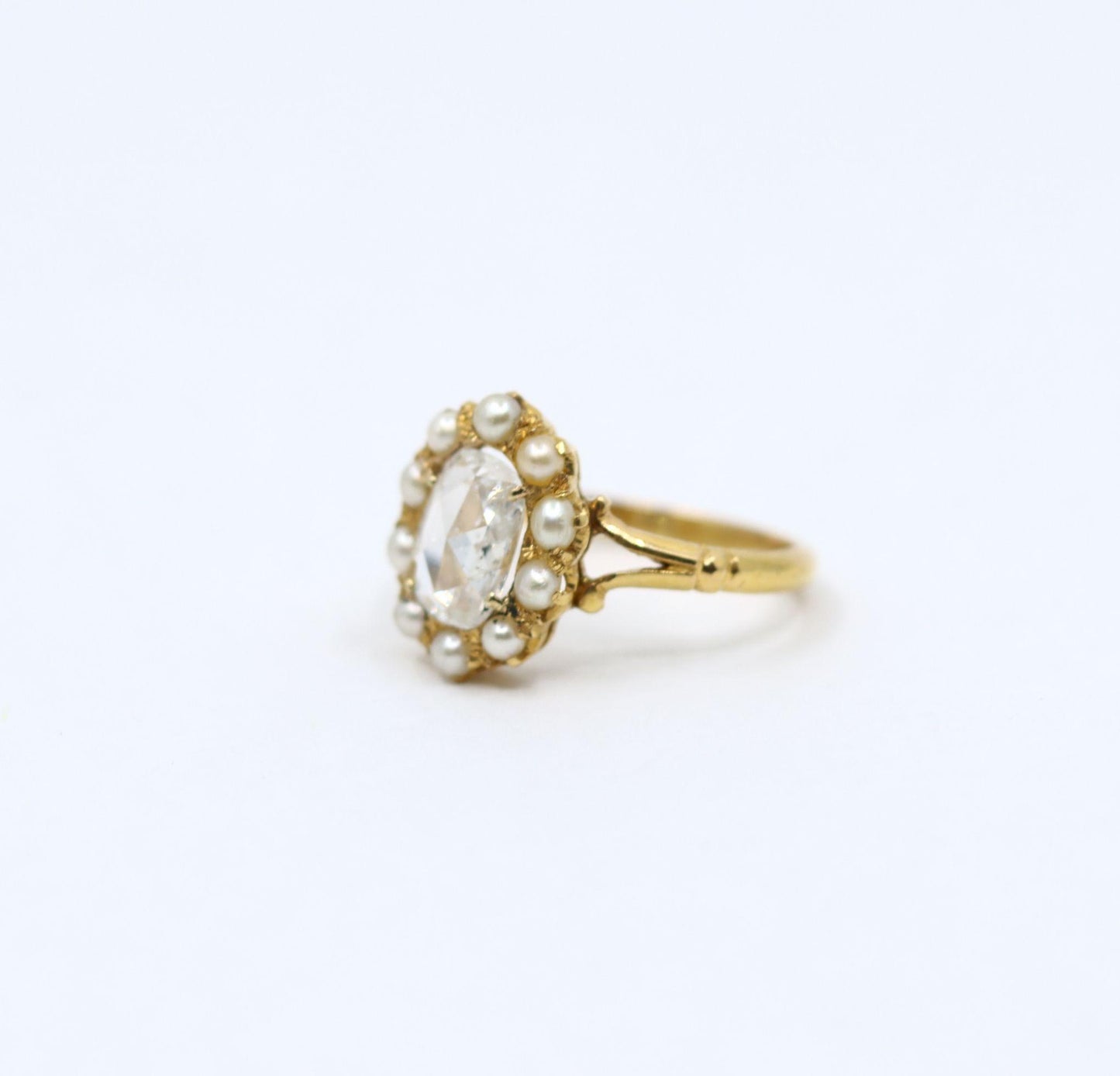 Vintage 18K Gold Rose Cut Diamond Seed Pearl Ring