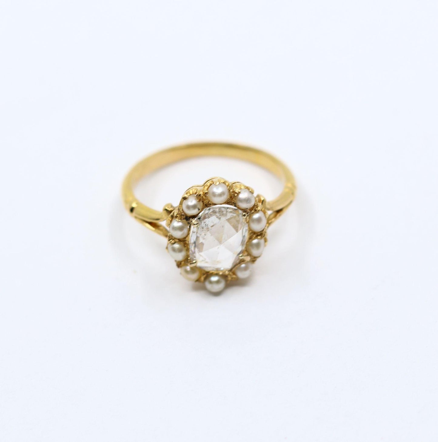 Vintage 18K Gold Rose Cut Diamond Seed Pearl Ring