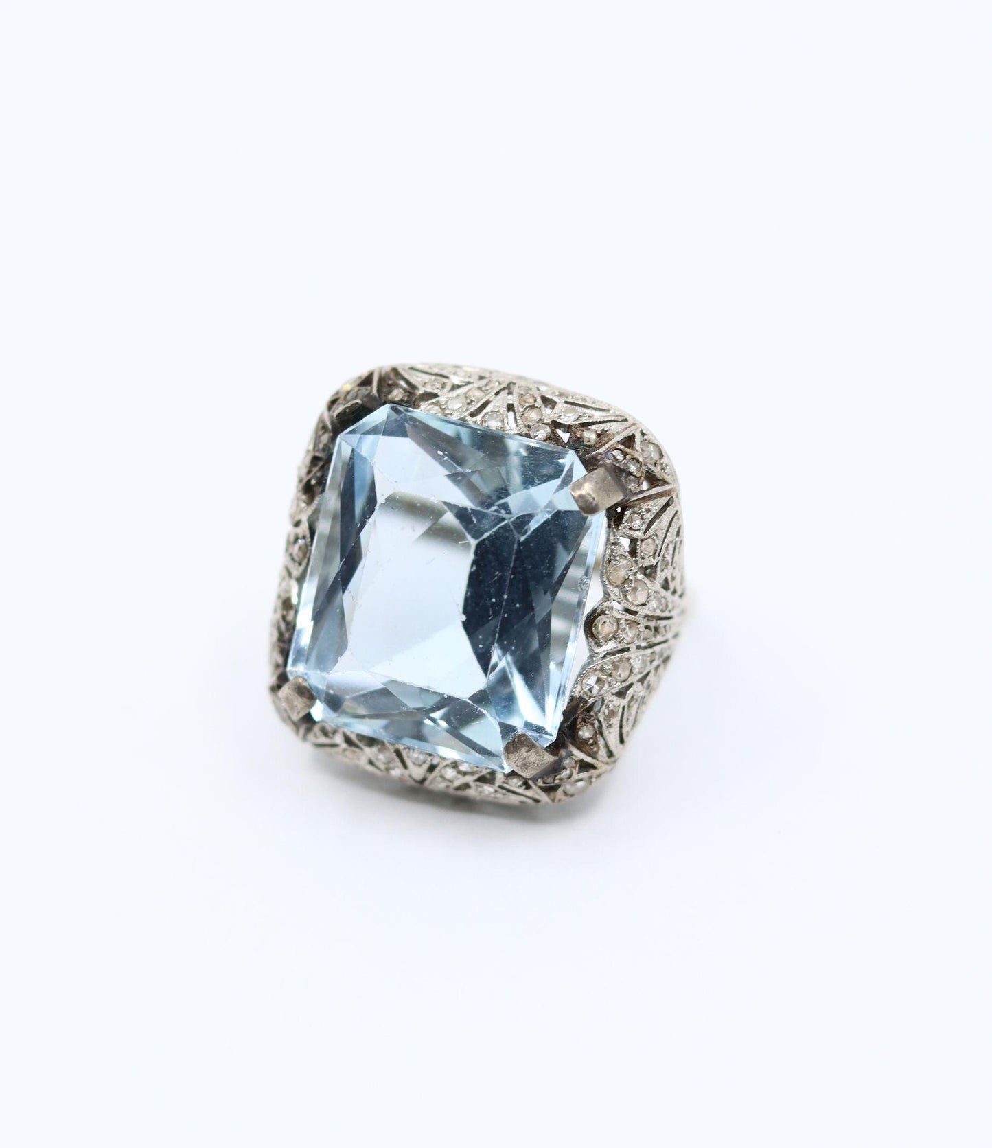 Art Deco Platinum Aquamarine Ring