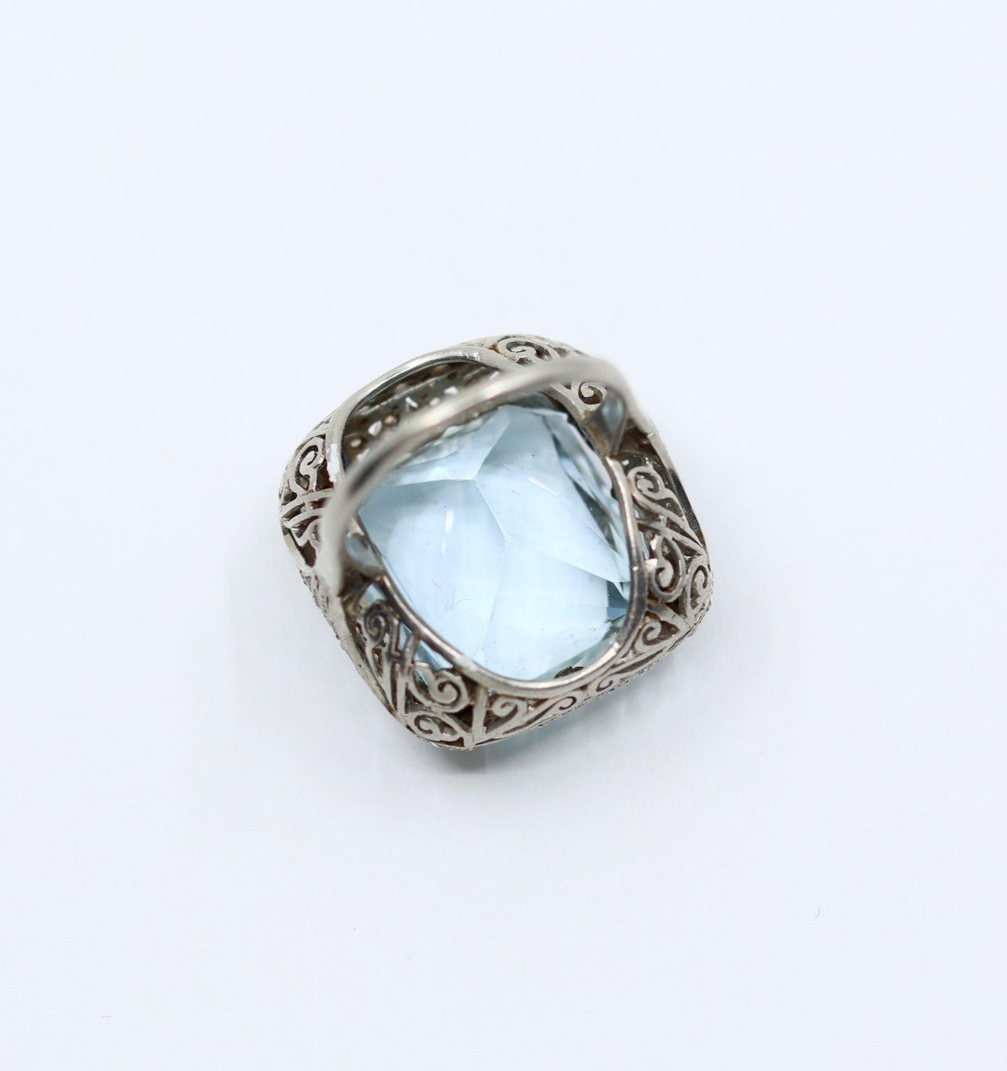 Art Deco Platinum Aquamarine Ring