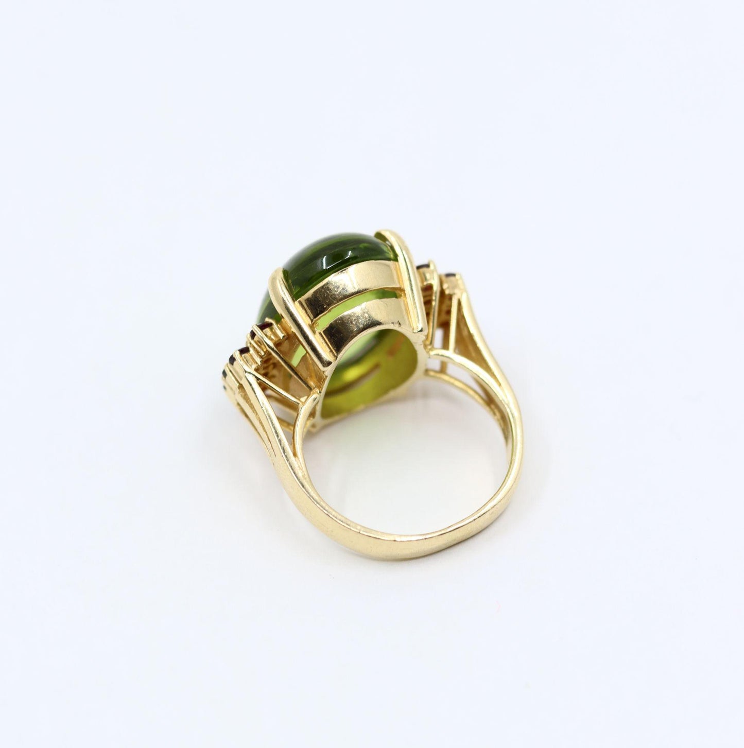 Vintage 14KT Gold Peridot Garnet Ring