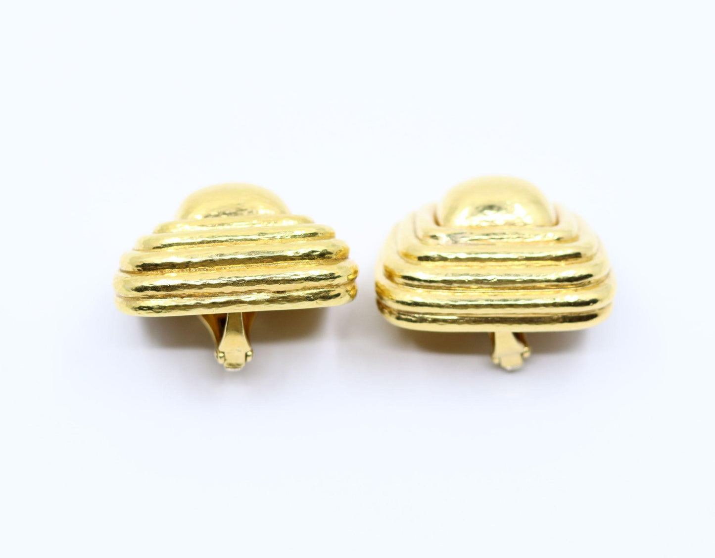 Vintage David Webb 18K Gold Textured Earring