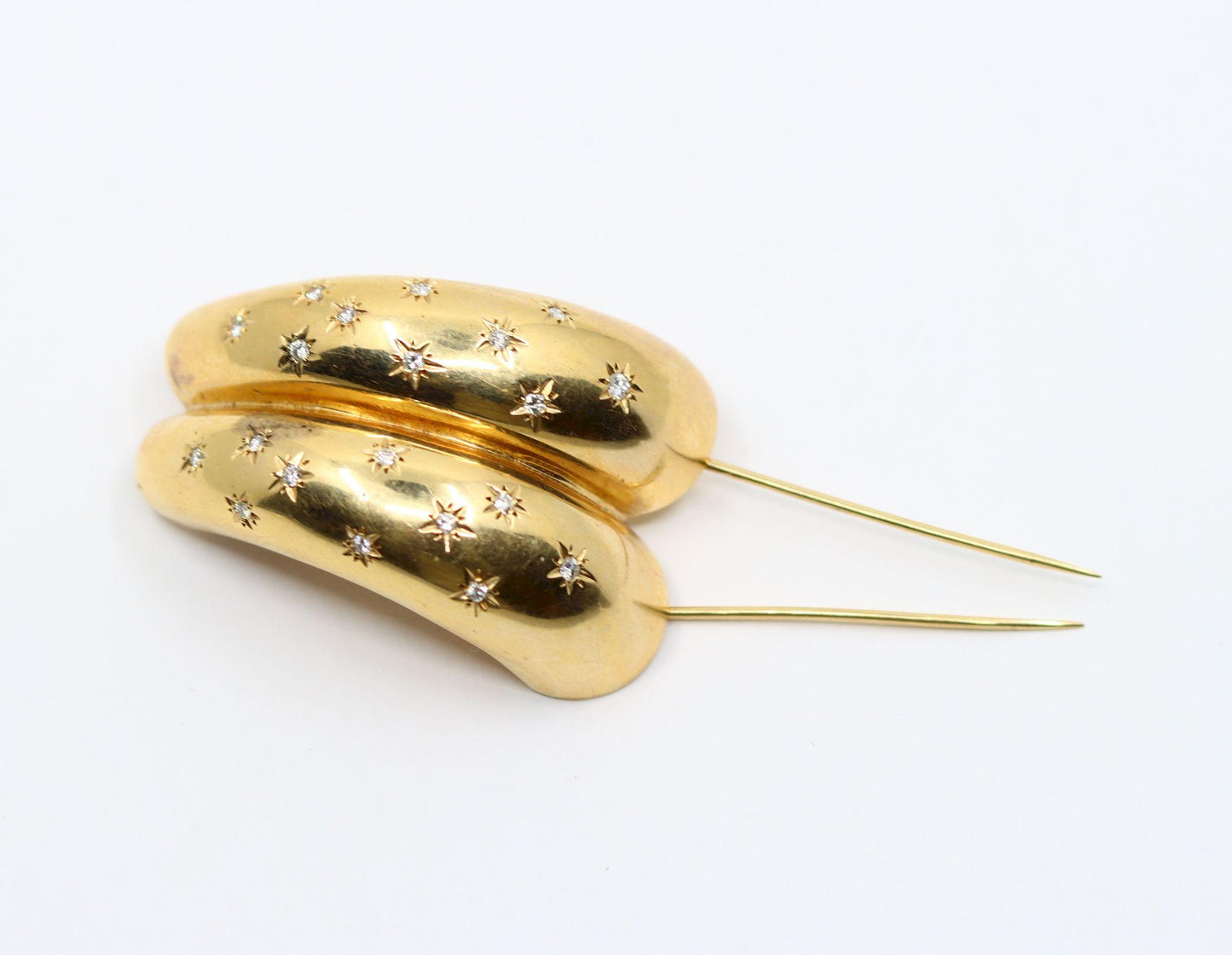 14K Gold Star Etched Diamond Brooch Pin