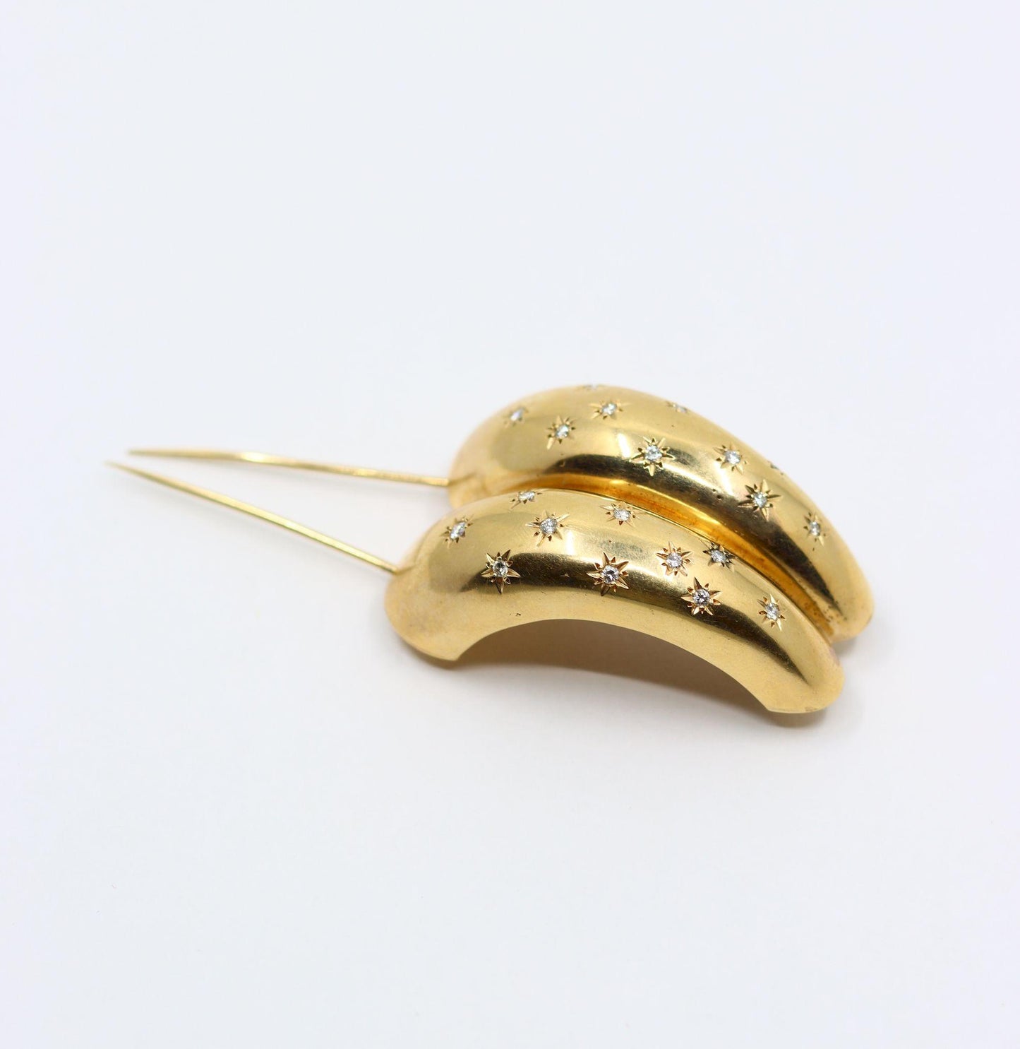 14K Gold Star Etched Diamond Brooch Pin