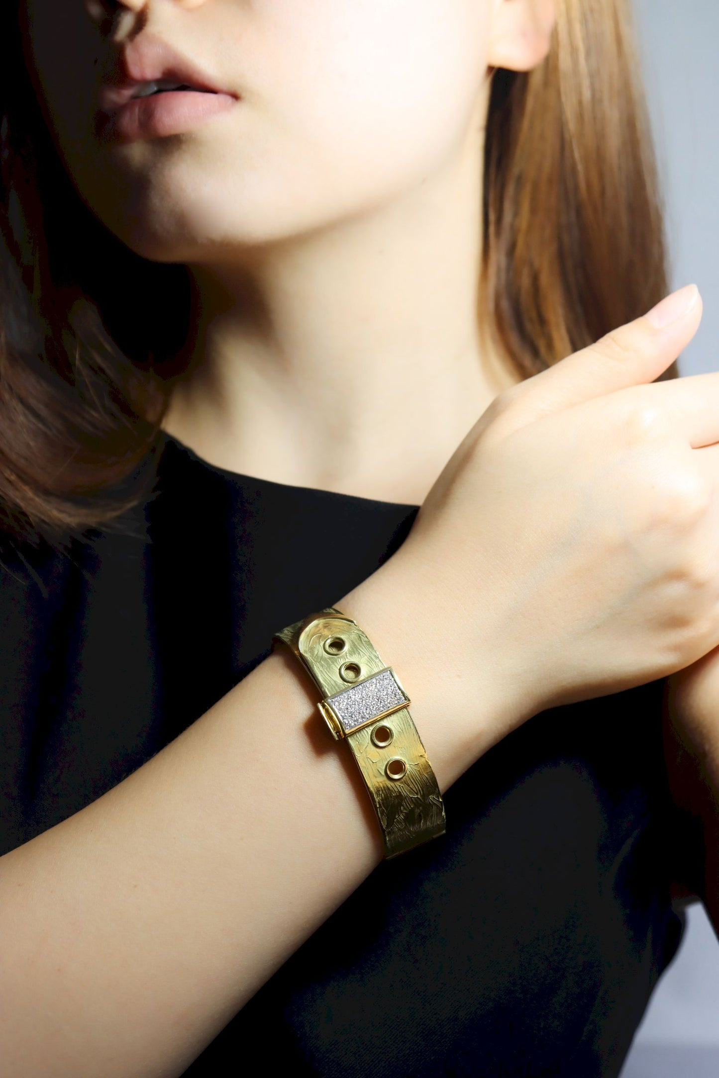 Zero by Torrini 18K Gold & Diamond Belt Form Bracelet