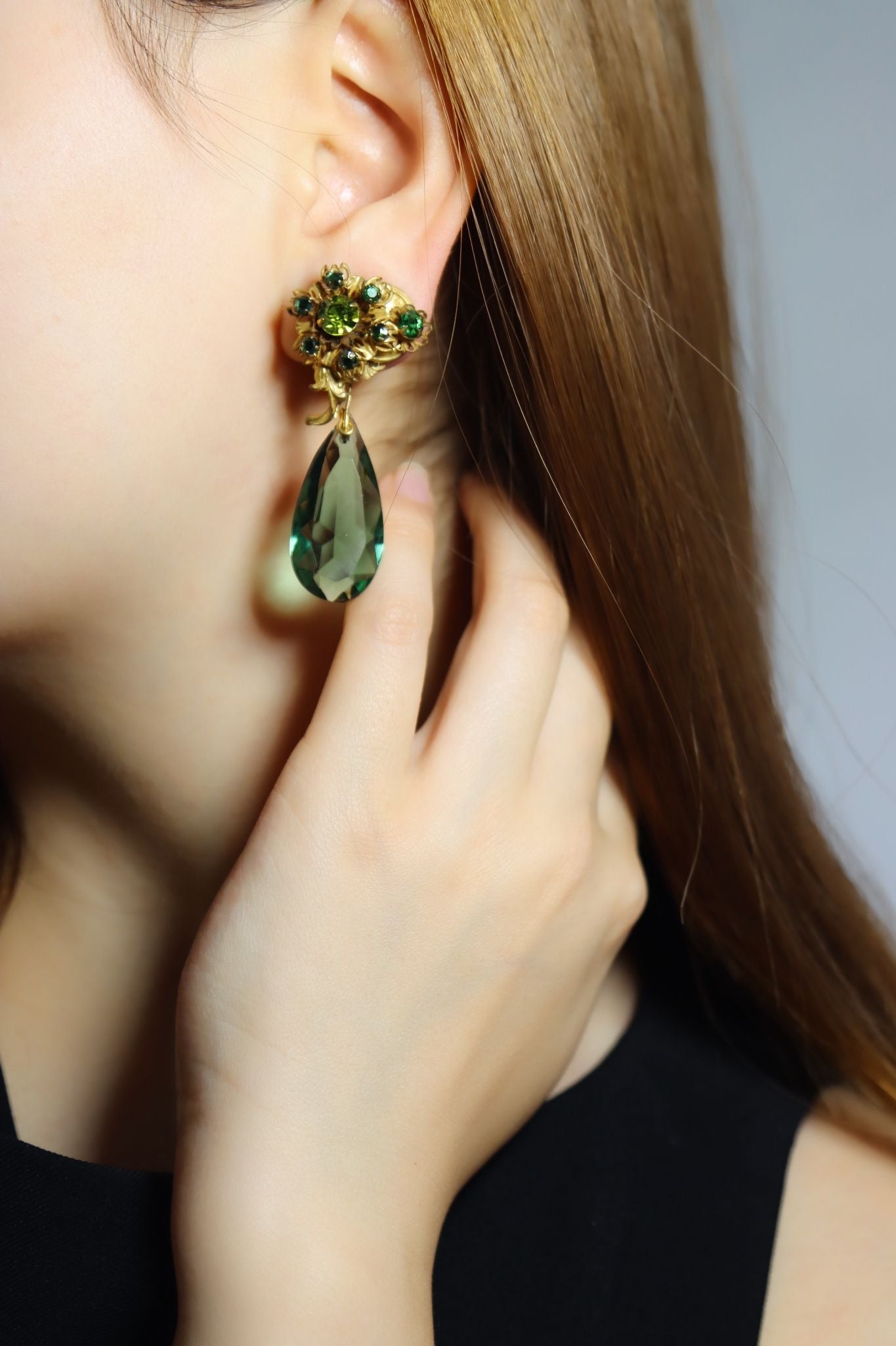 Vintage Miriam Haskell Gold Tone Rhinestone Green Crystal Earrings