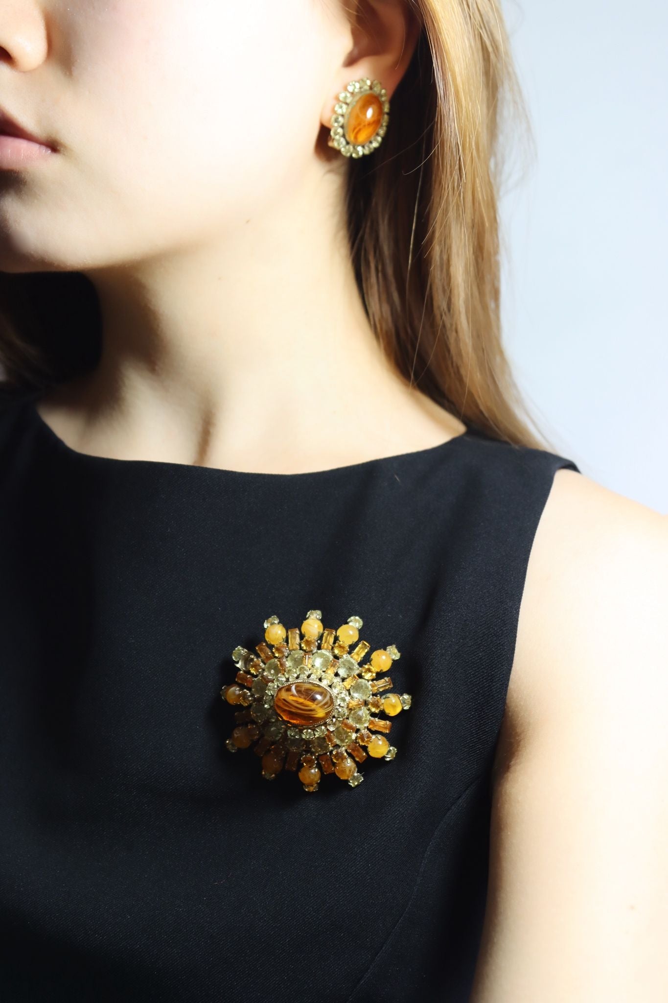 Vintage Schreiner Gold Tone Brown & Yellow Rhinestone Earrings & Brooch Set