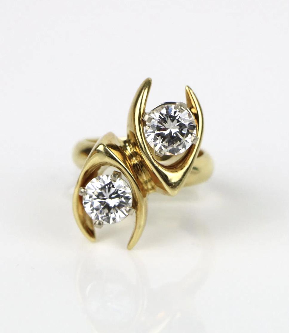 18K Gold GIA Certified Toi et Moi Diamond Ring