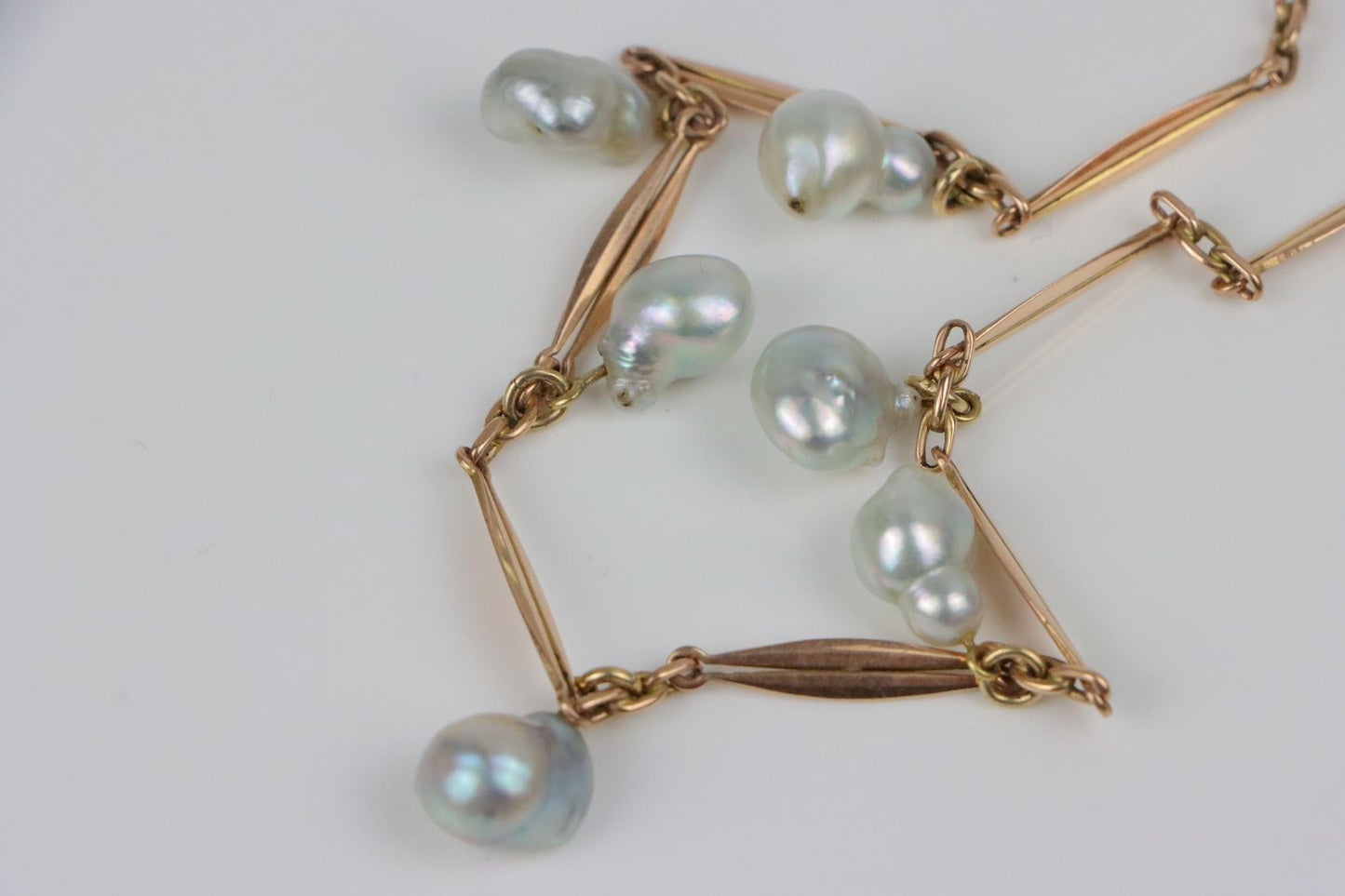 Vintage 14K Gold Pearl Necklace