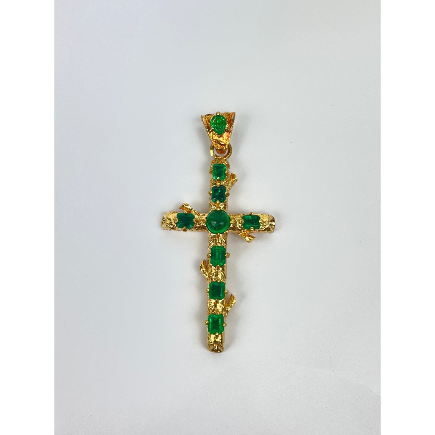 Vintage 18k Gold Emerald Cross Pendant