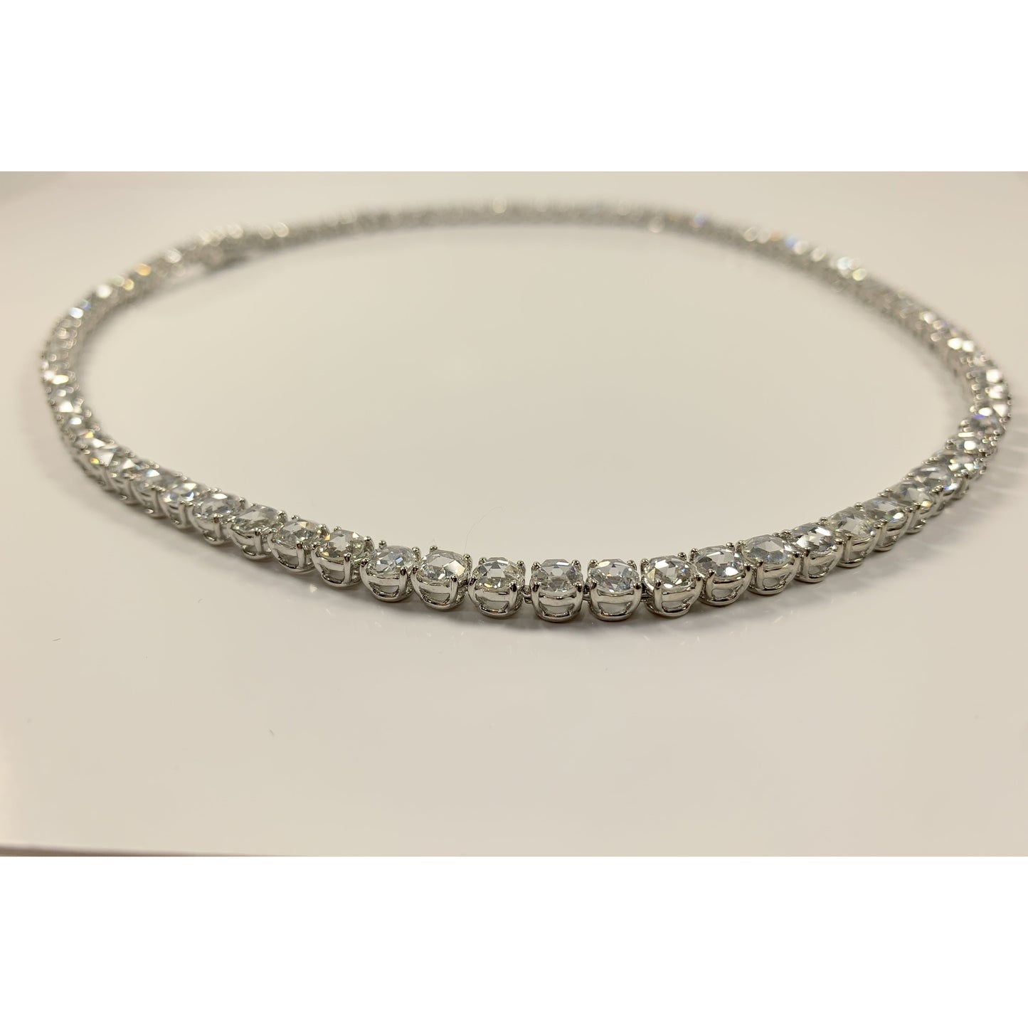 Stunning 27 Carat Diamond Riviera Necklace