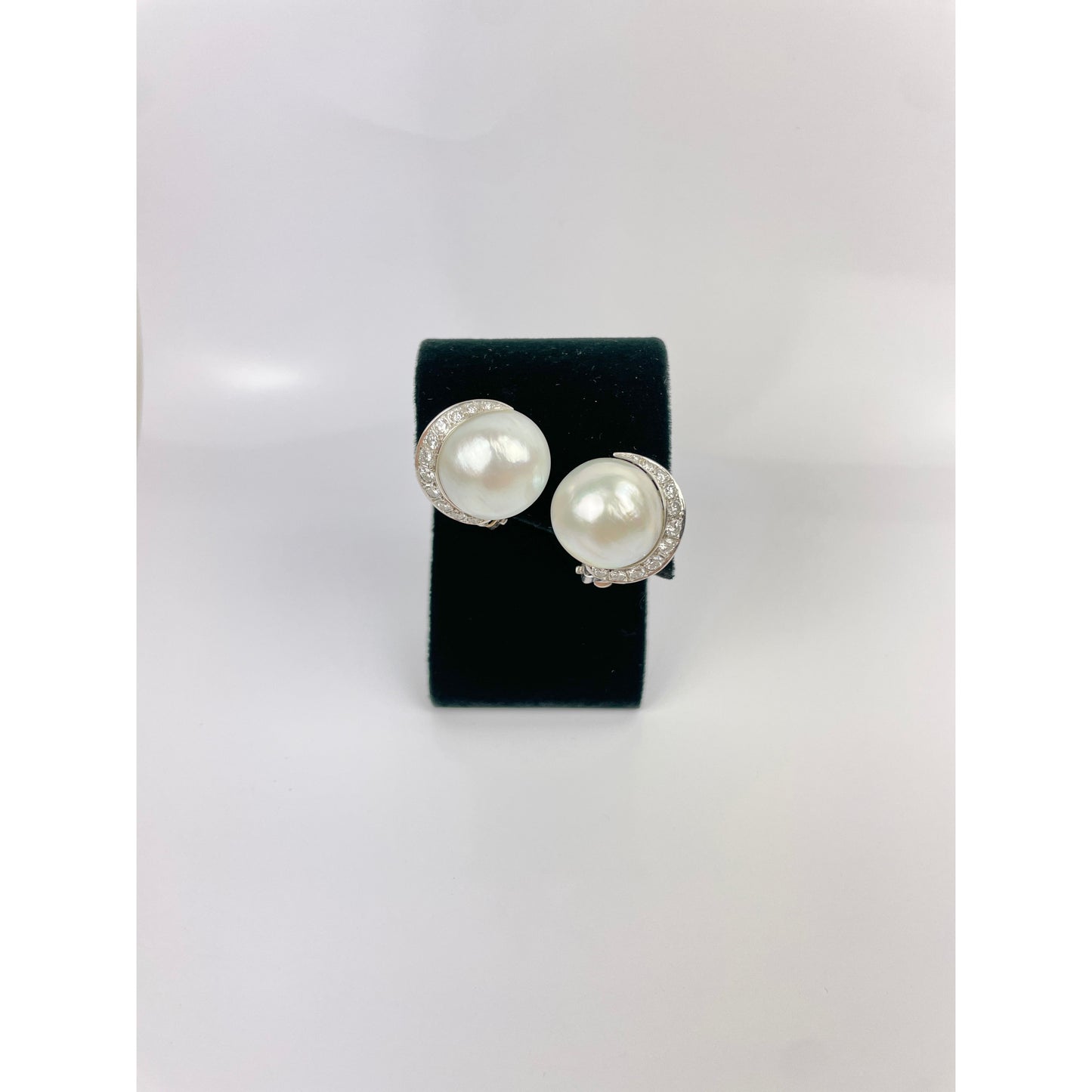 Vintage Seaman Schepps Pair of 14k Gold Pearl Earrings