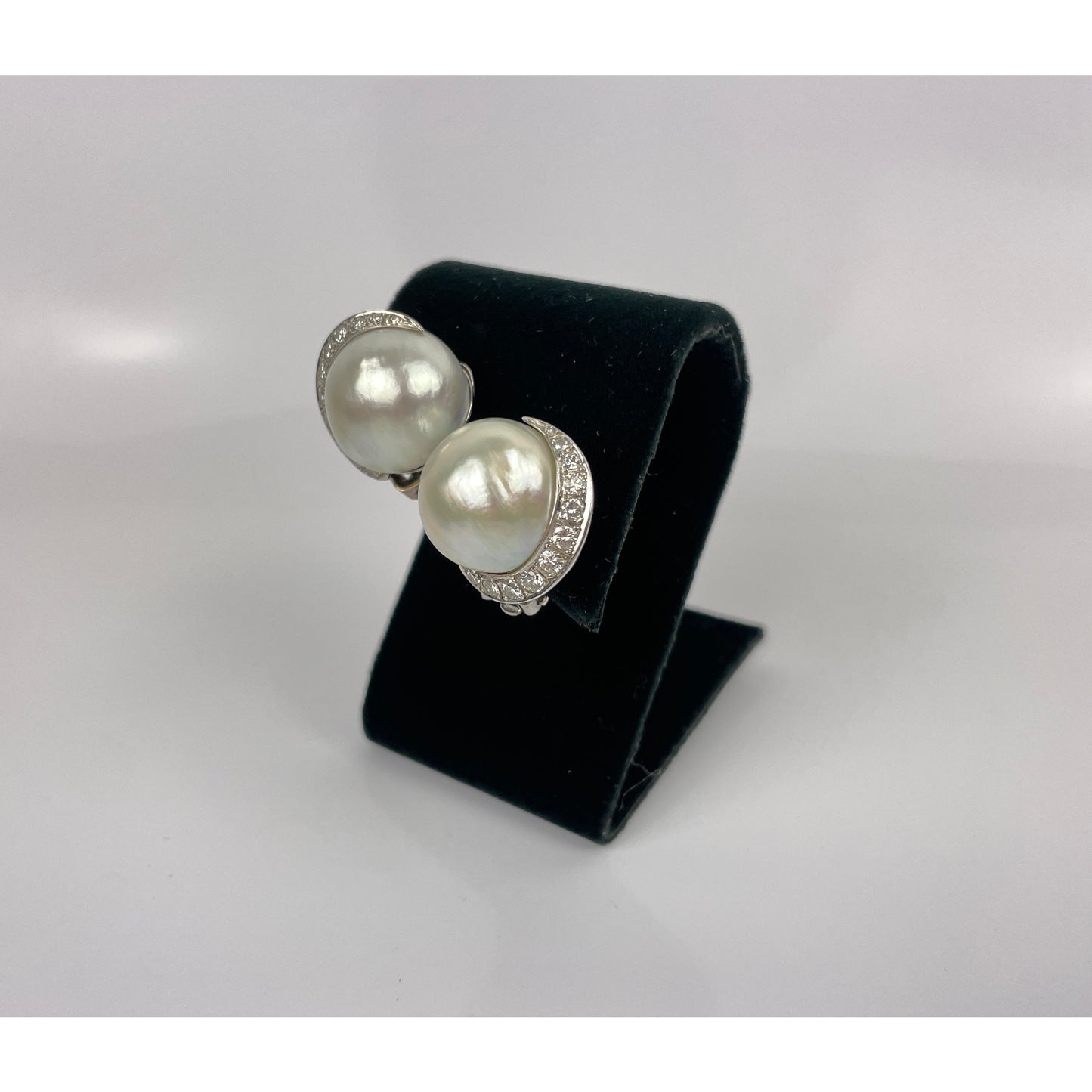 Vintage Seaman Schepps Pair of 14k Gold Pearl Earrings