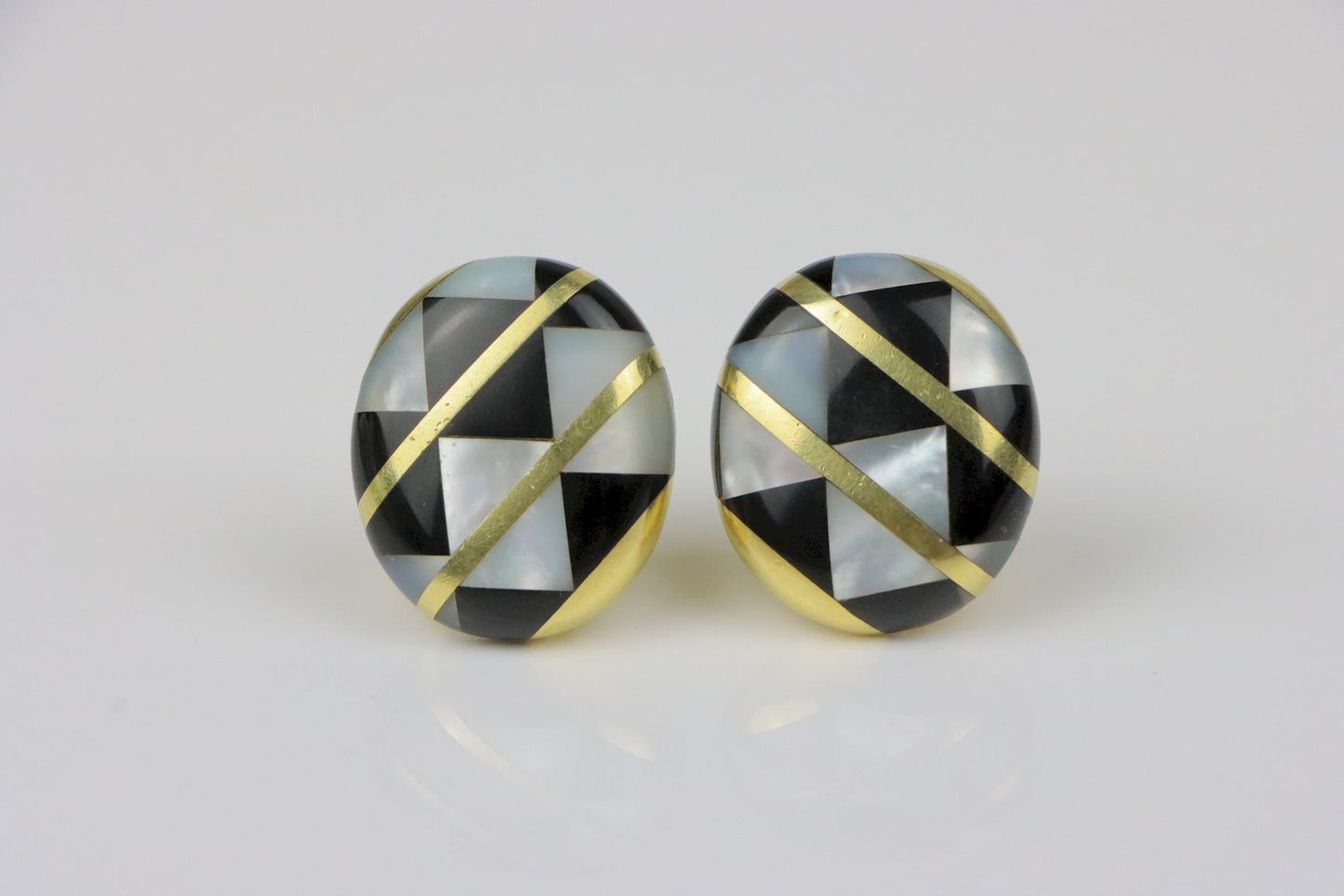 Vintage Tiffany & Co. Angela Cummings 18K Gold Earrings - Large Model
