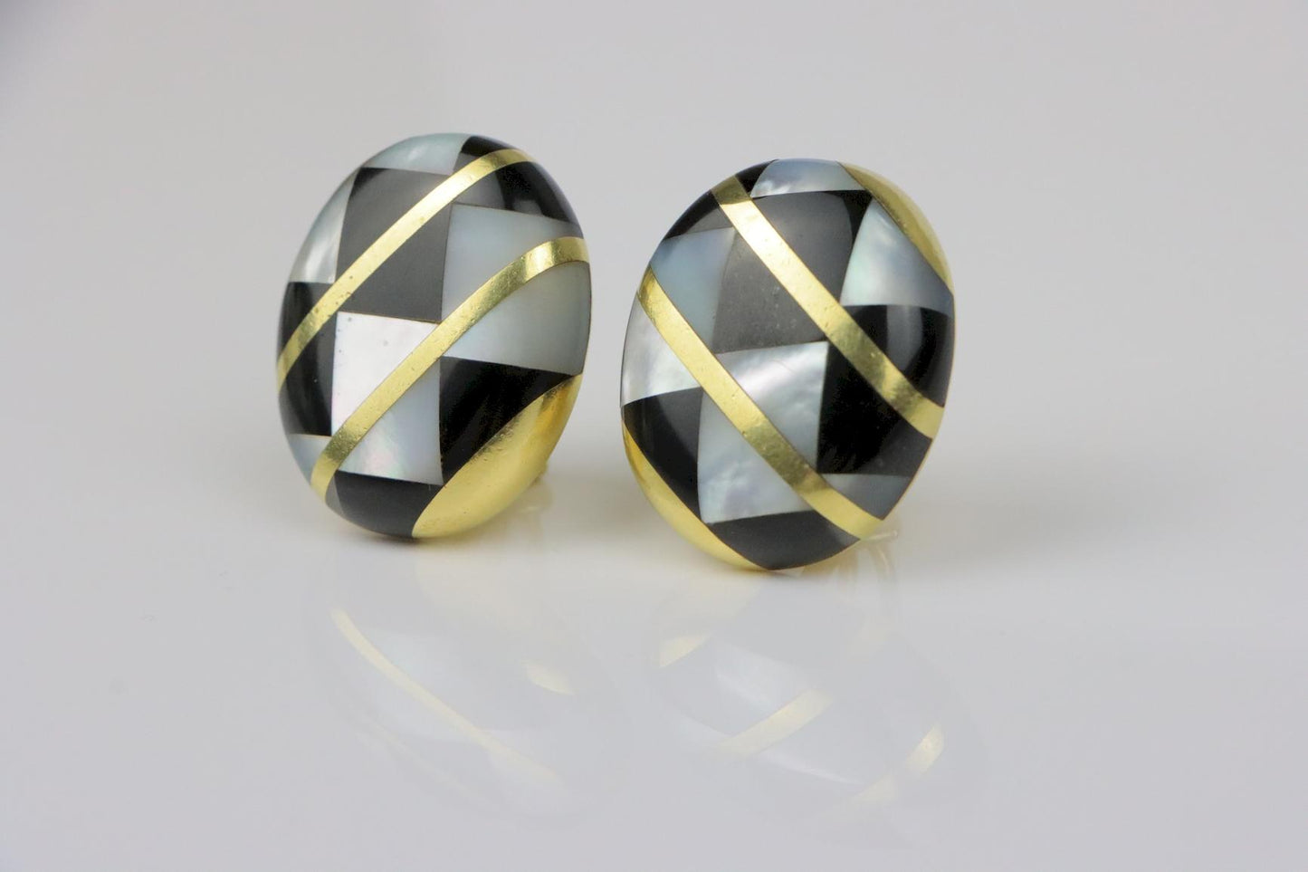 Vintage Tiffany & Co. Angela Cummings 18K Gold Earrings - Large Model