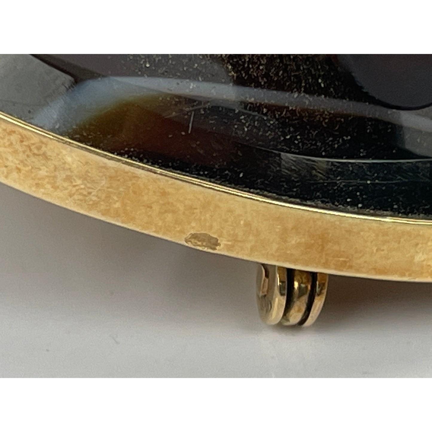 14k Gold Banded Agate Brooch Pin