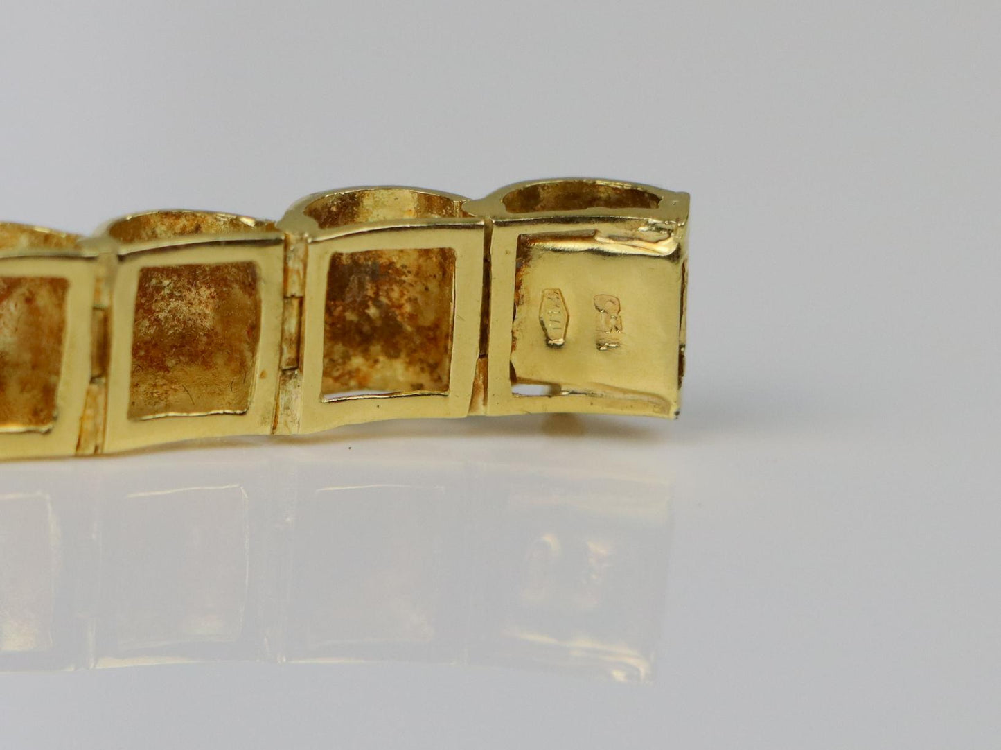 Vintage 18K Gold Enamel Bracelet