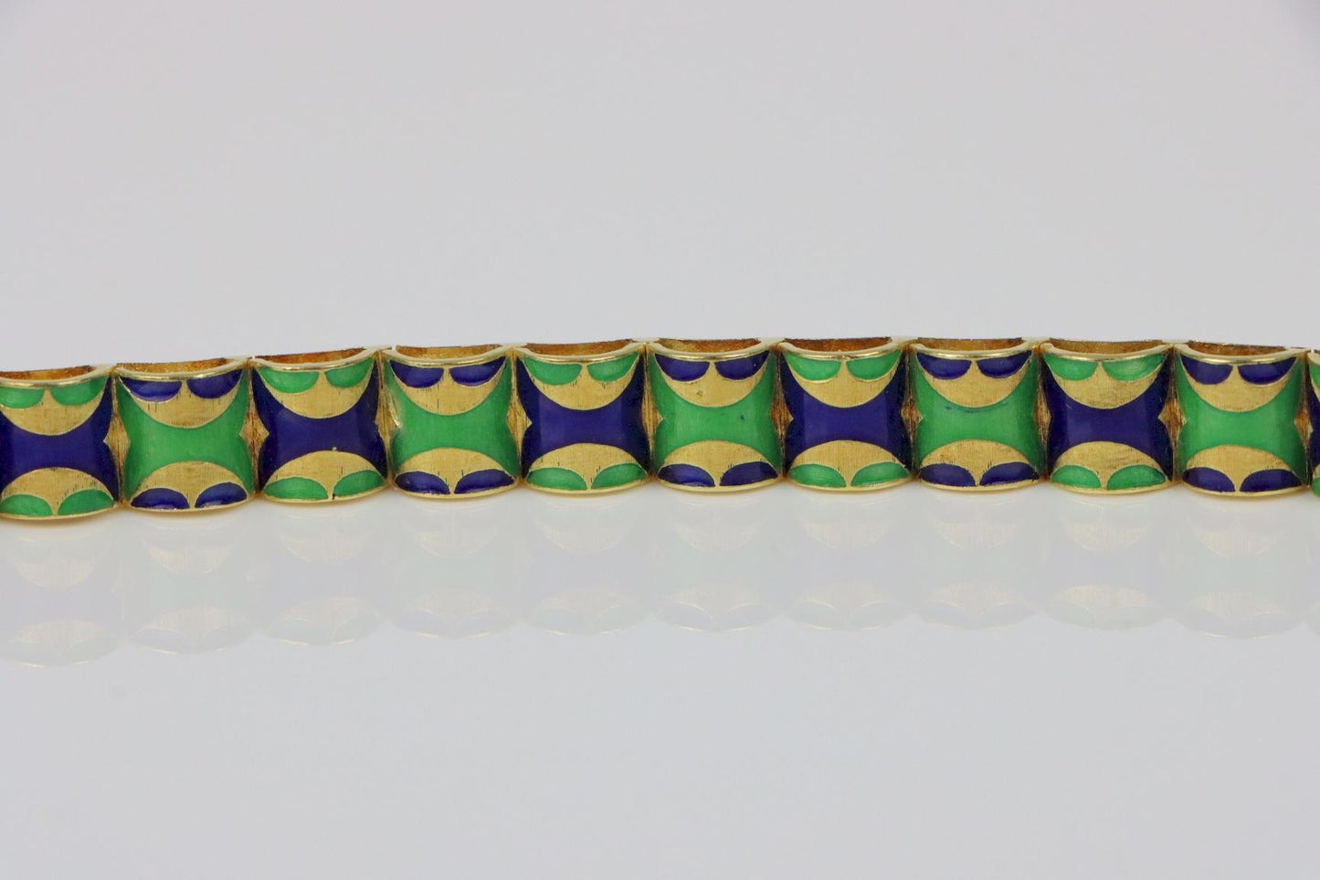 Vintage 18K Gold Enamel Bracelet
