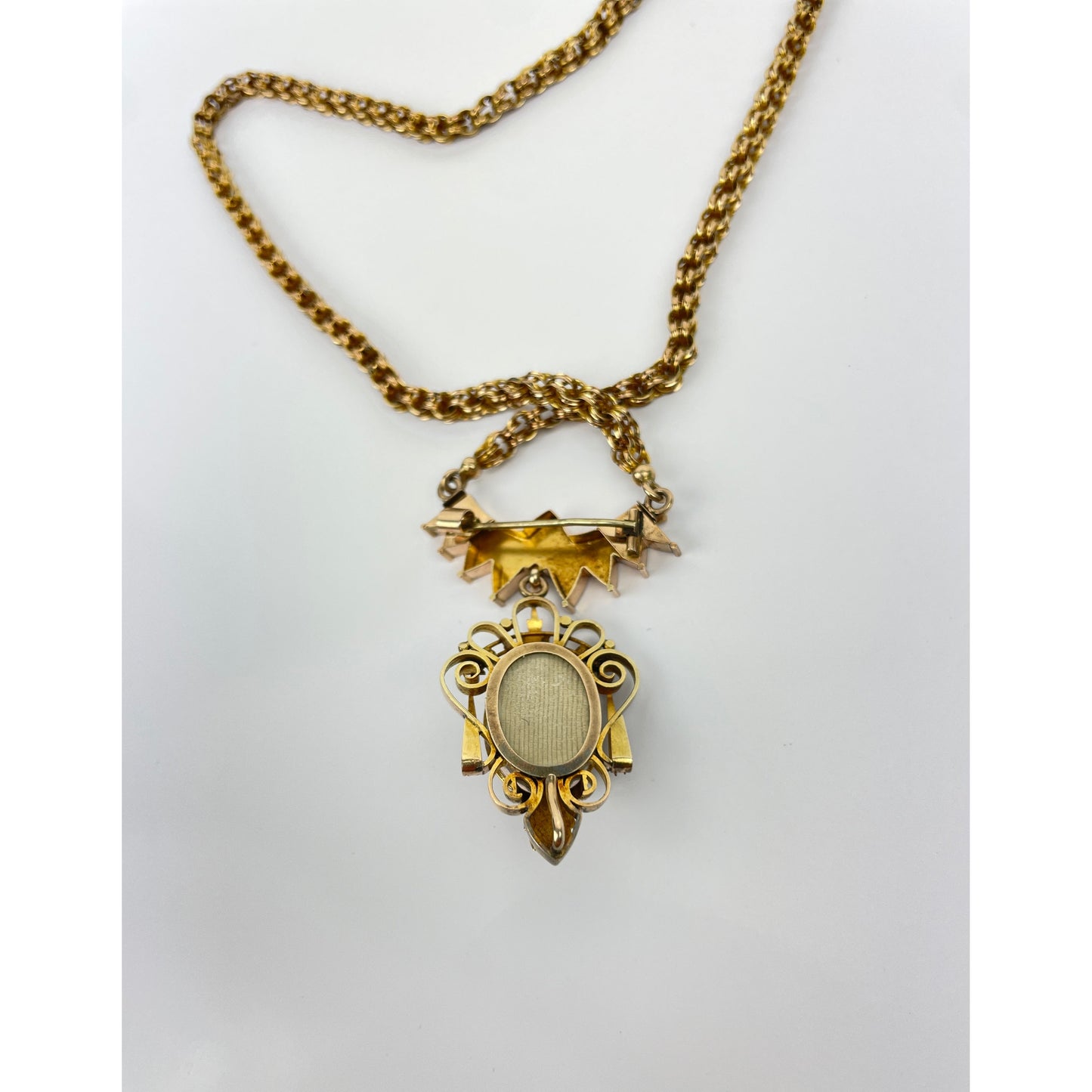 Victorian 14K Gold Cameo Necklace