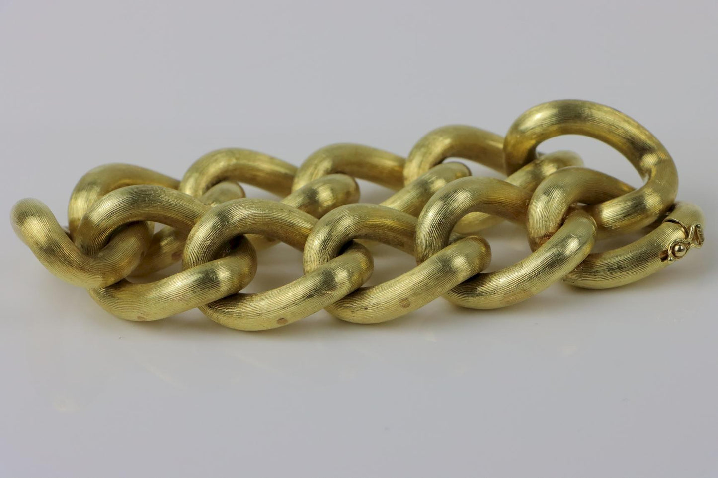 Large Vintage 14K Gold Textured Curb Link Bracelet