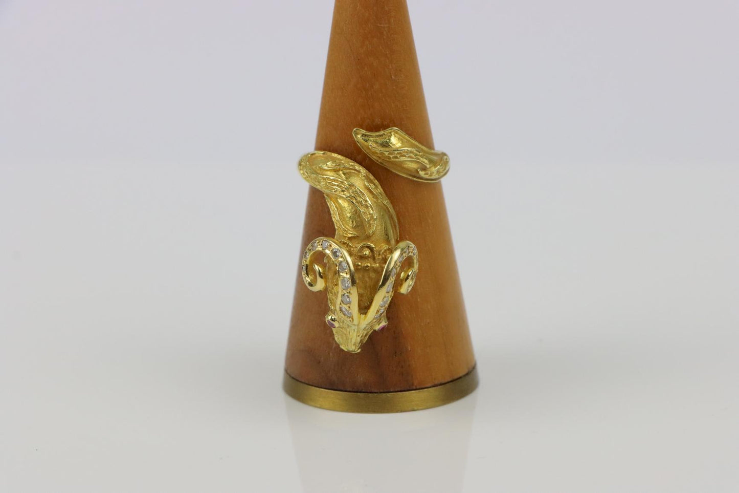 Vintage Greek 18K Gold Ram Ring Attrib. Zolotas