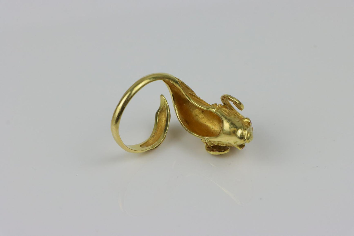 Vintage Greek 18K Gold Ram Ring Attrib. Zolotas