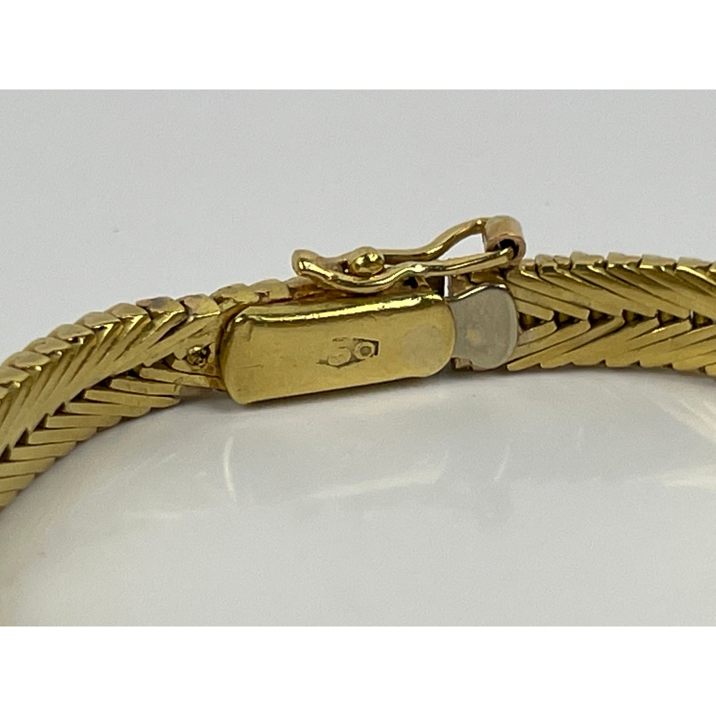 18k Gold Turquoise Bead Bracelet