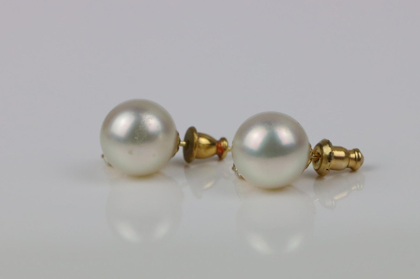 18K Gold Mikimoto Pearl Diamond Earrings
