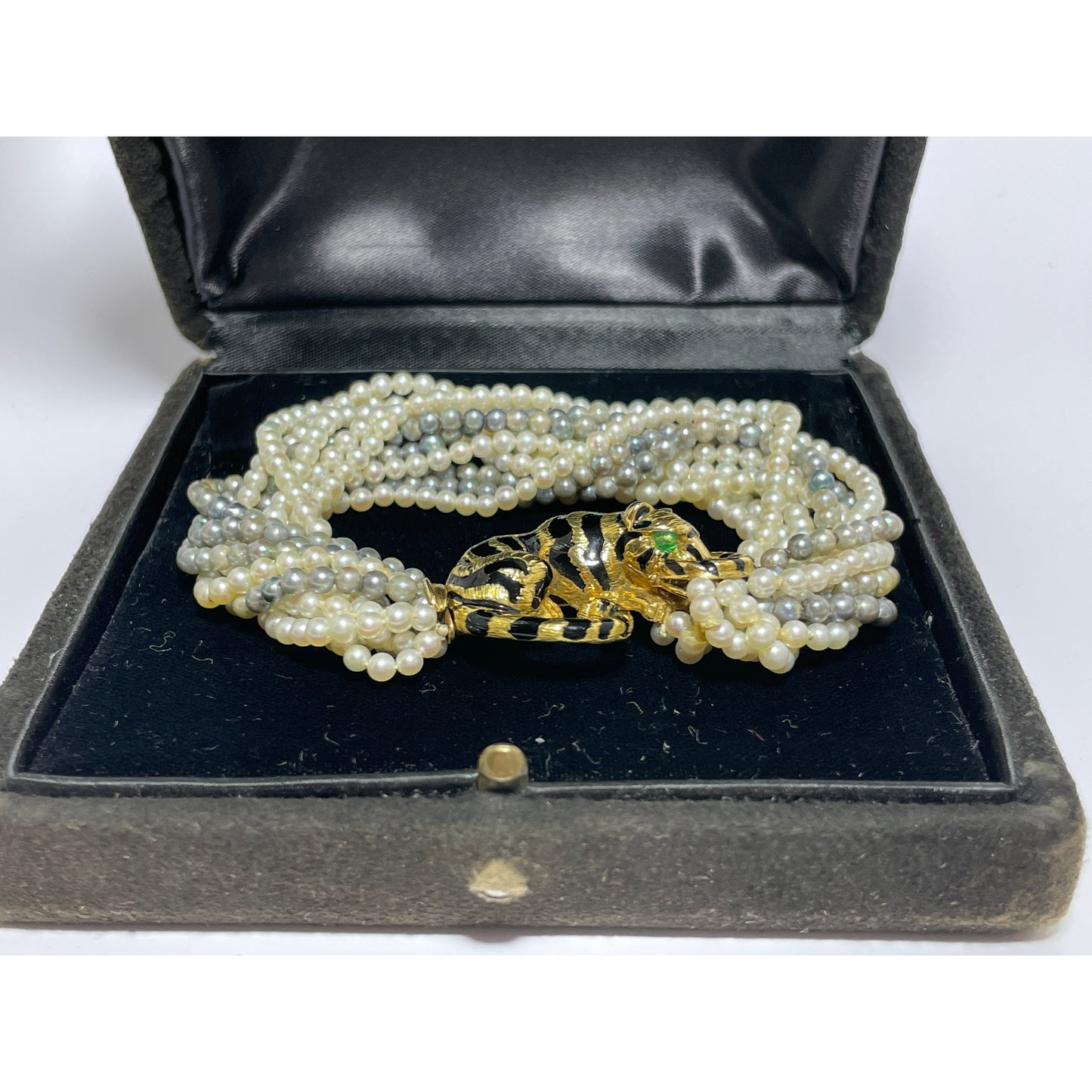 Vintage David Webb 18 kt Gold Tiger Cultured Pearl Bracelet